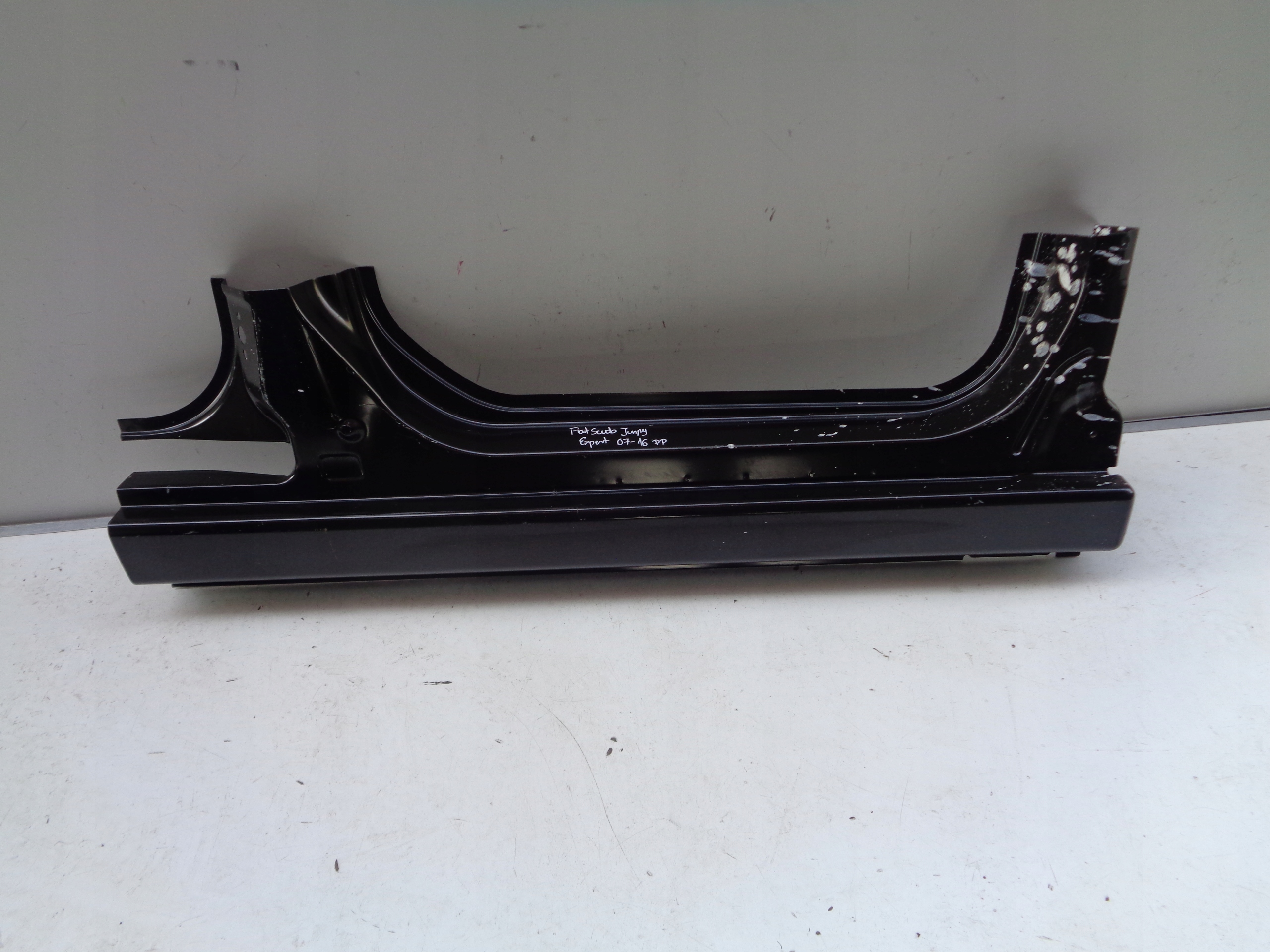 PRÓG PRAWY PRZEDNI FIAT SCUDO JUMPY EXPERT 07-16