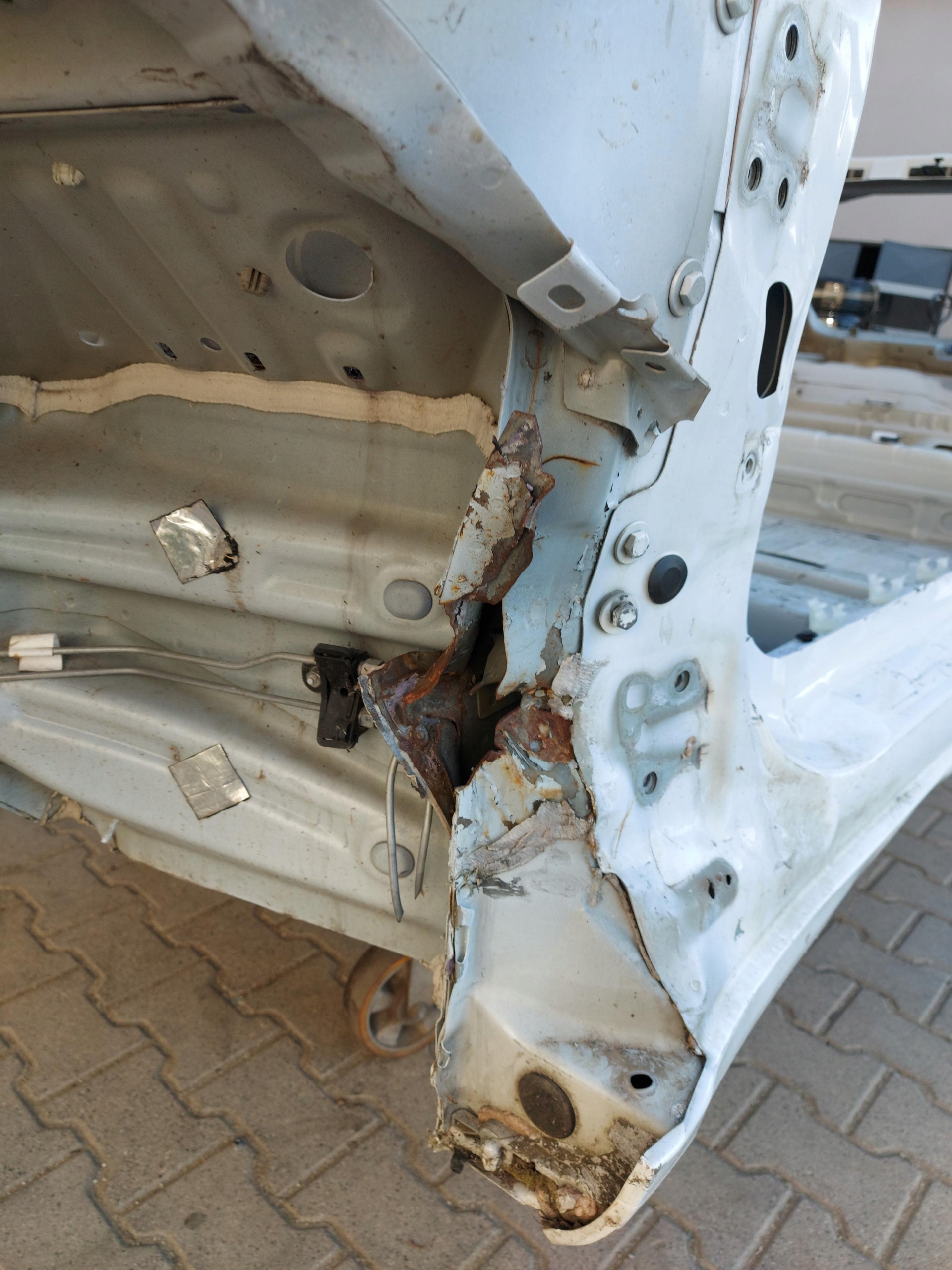 TESLA MODEL 3 čtvrtka čtvrtka levá předek 926849473
