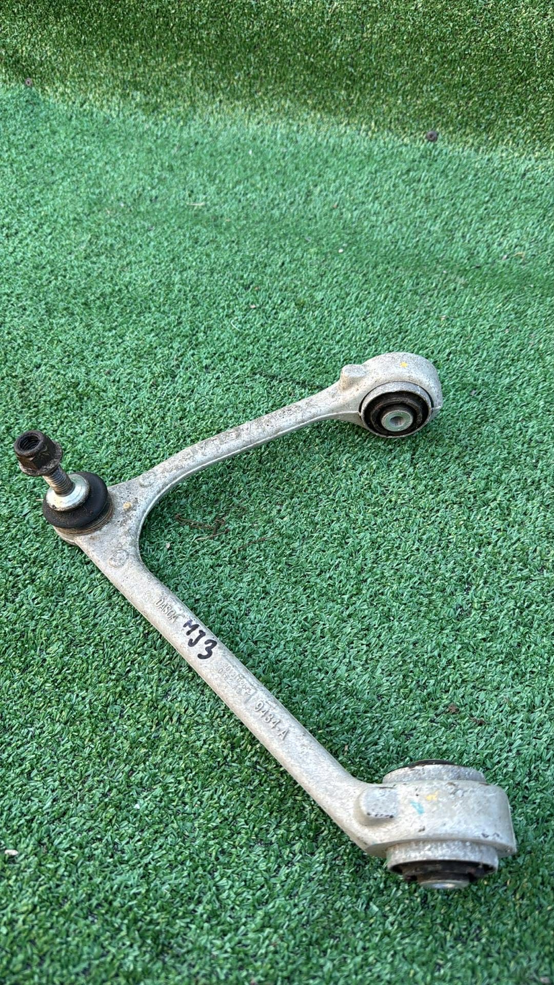 arm front upper left JAGUAR XF 9434-A