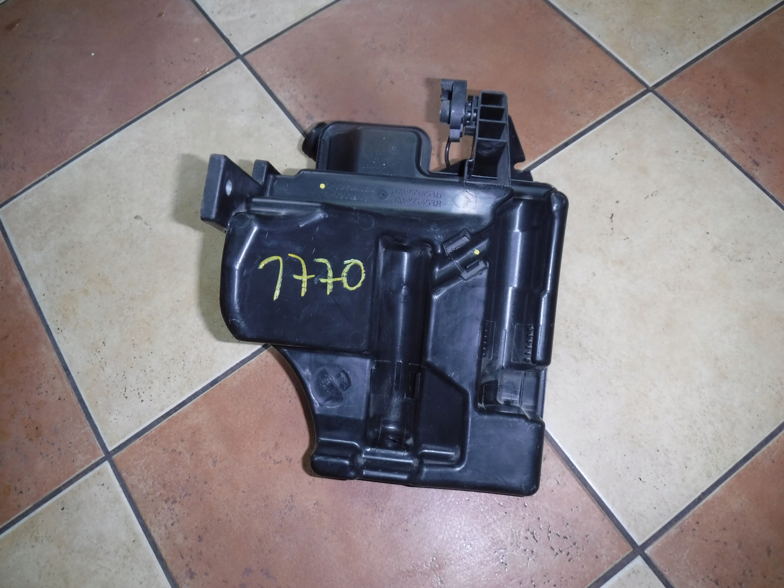 ZBIORNIK SPRYSKIWACZA ORG 6R0955453D VW SKODA SEAT