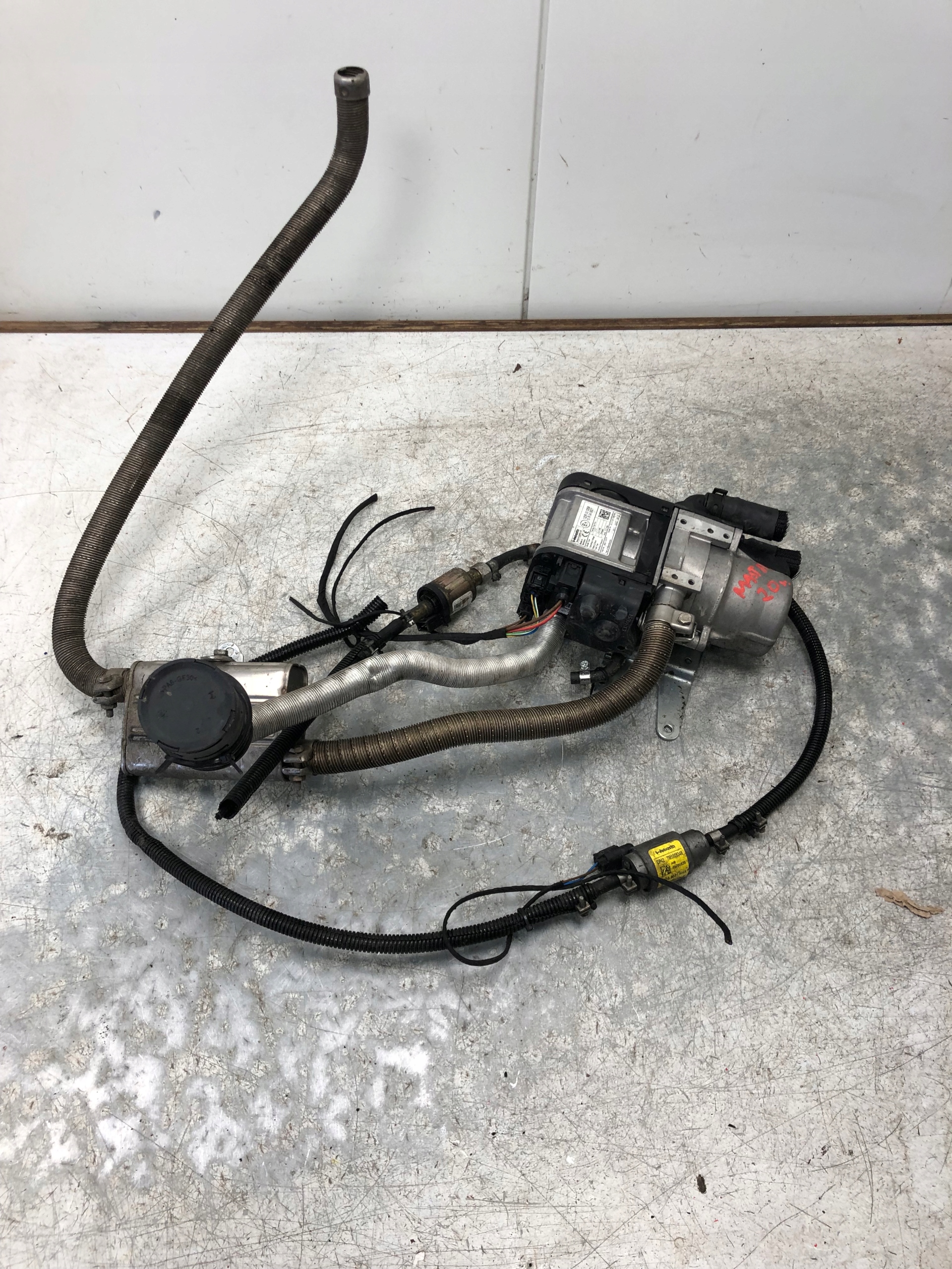 WEBASTO OGRZEWANIE POSTOJOWE THERMO TOP EVO 9021037F Numer katalogowy części 9021037F WEBASTO OGRZEWANIE POSTOJOWE