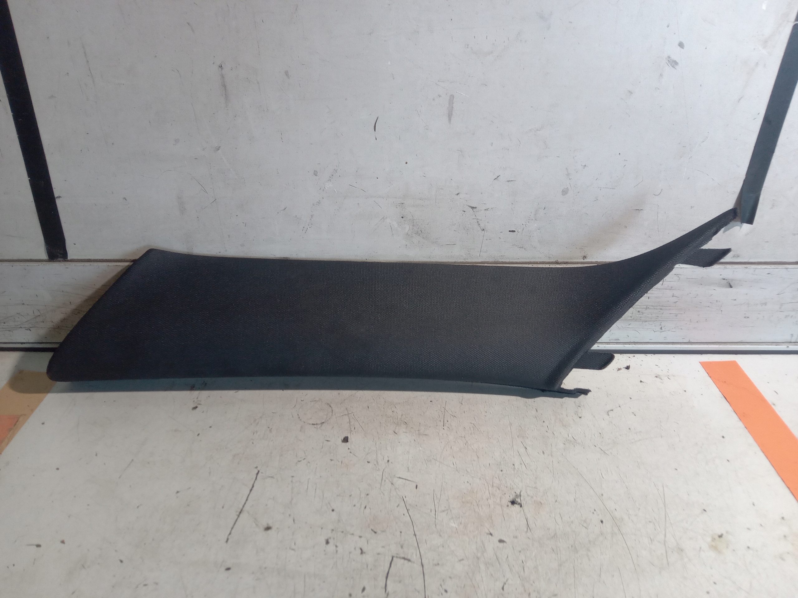 MINI CLUBMAN F54 OSLONA SLUPKA LEWA 7349245