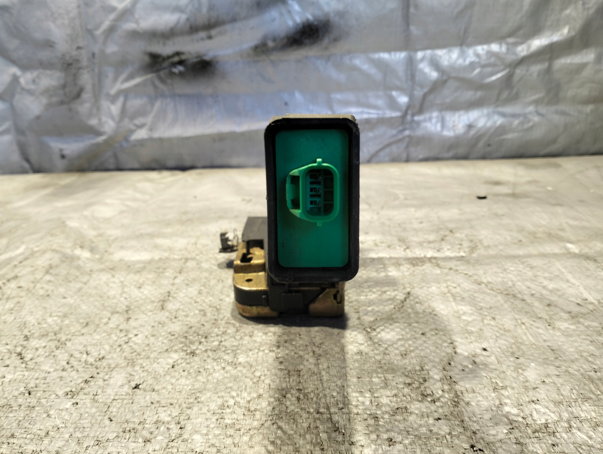 lock door right front VOLVO V40 3PIN EU