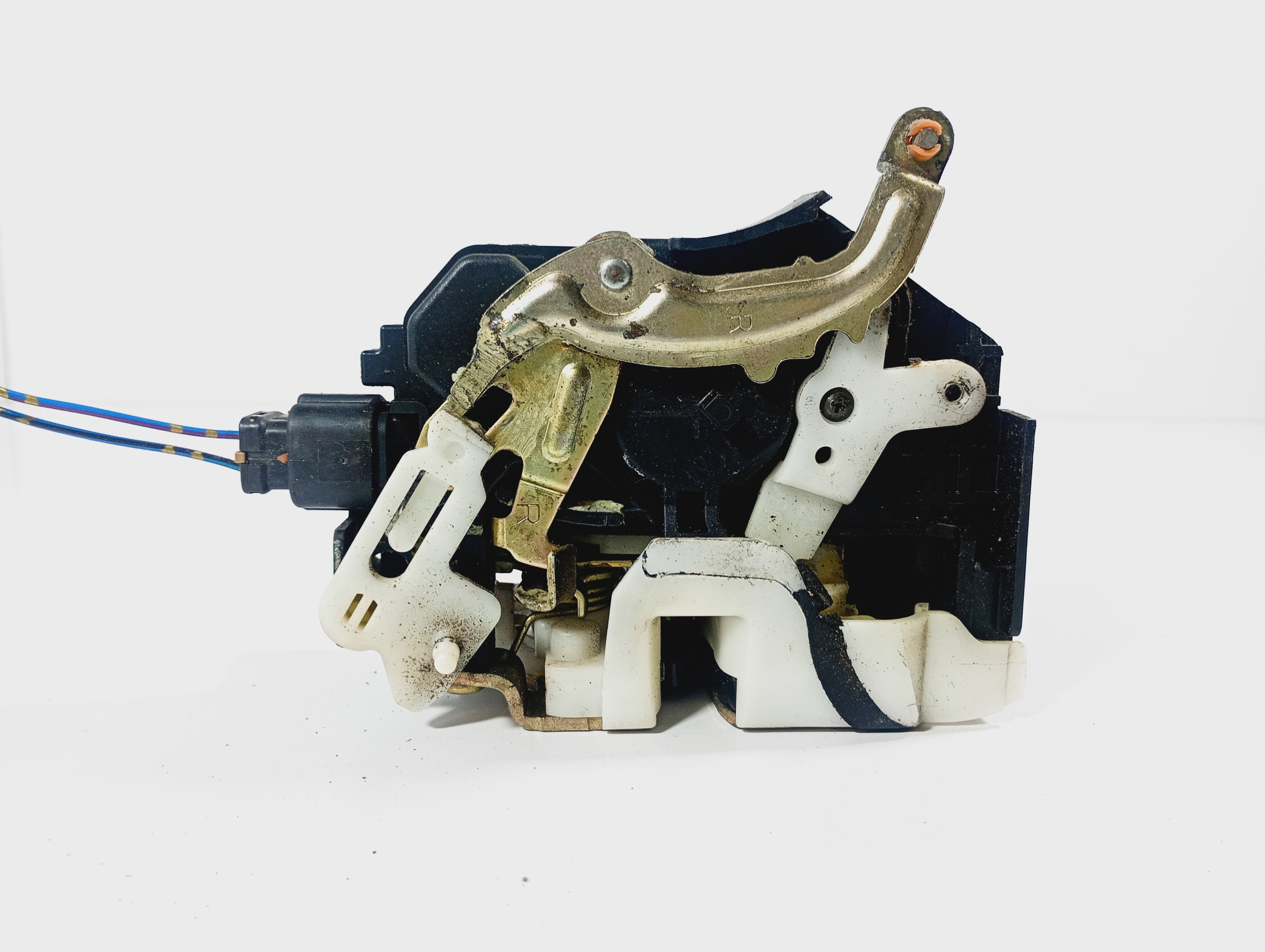 lock door right rear MITSUBISHI Outlander 1 and 03-06