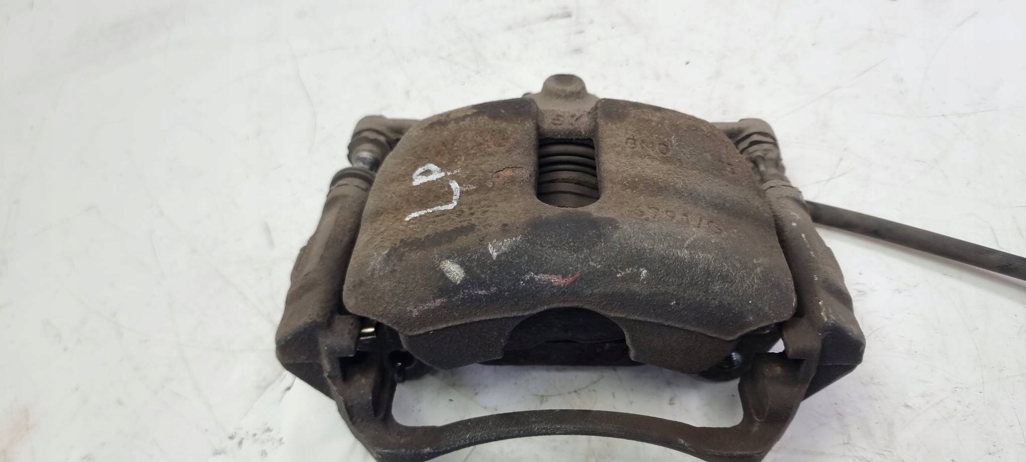 caliper brake front left SKODA OCTAVIA III