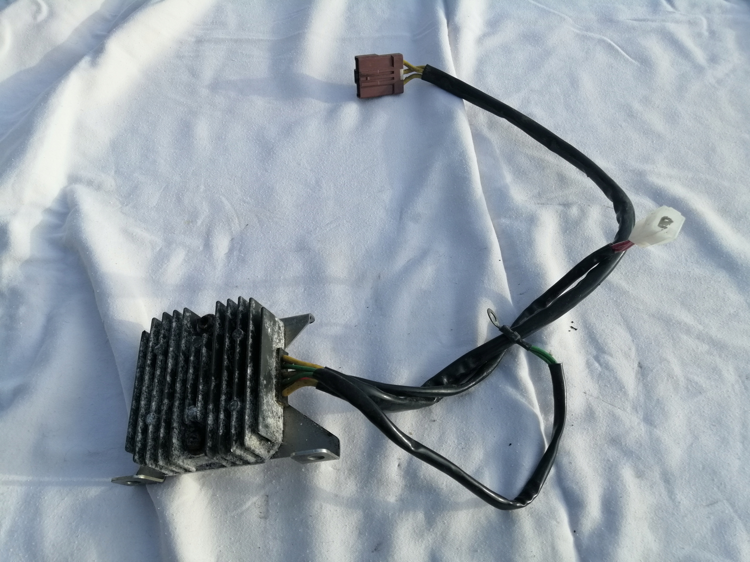 KTM 950 SUPERMOTO REGULATOR NAPIĘCIA Producent KTM OE