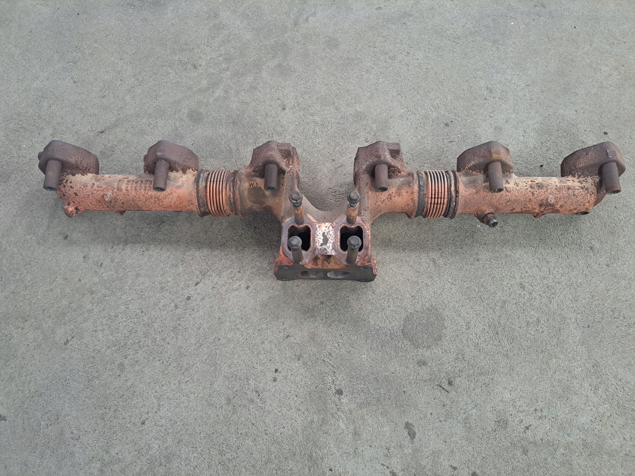 KOLEKTOR WYDECHOWY VOLVO FH 4 FM 4 FH 5 FM 5 D13K I-SAVE NOWY MODEL