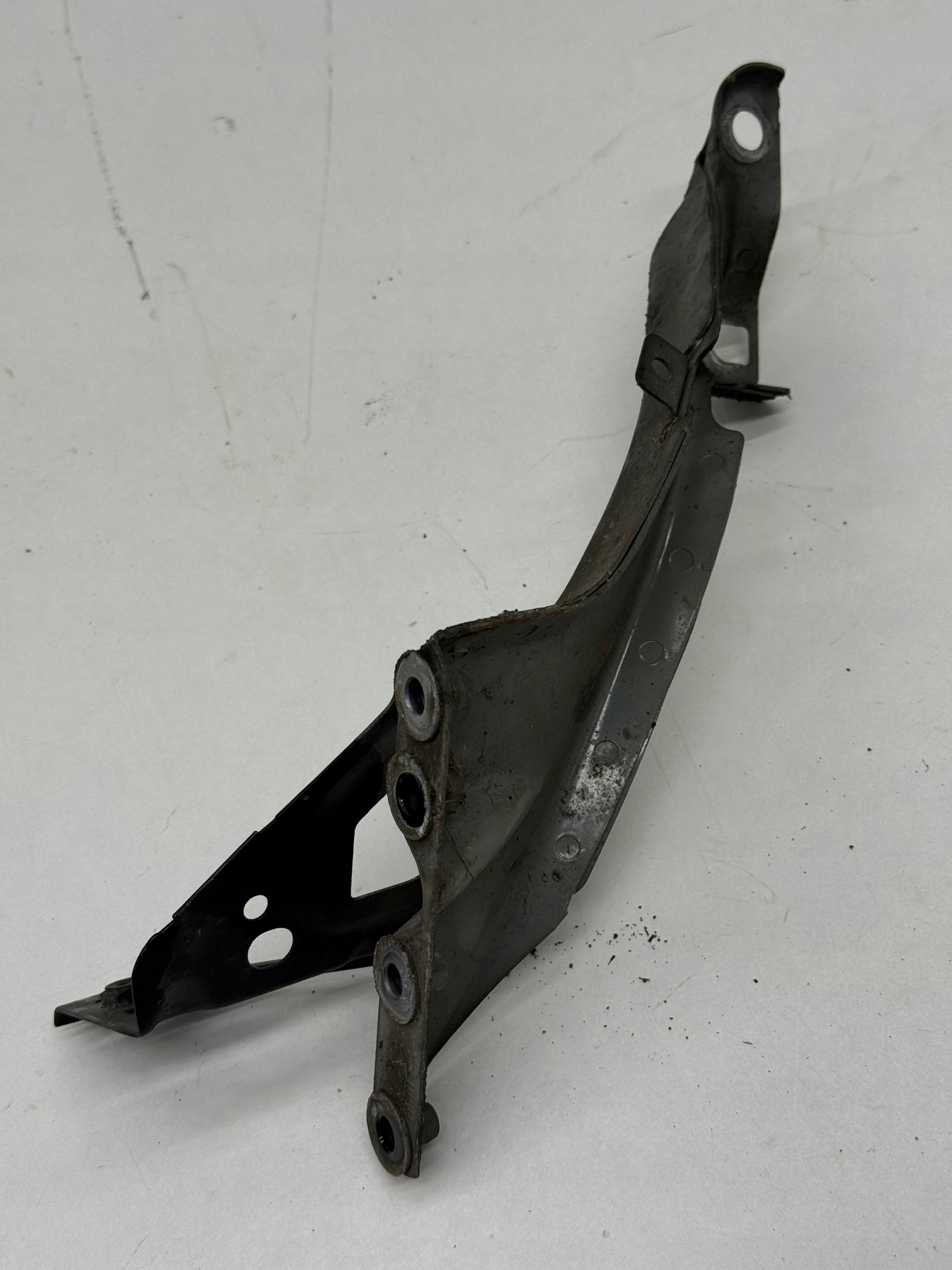 AUDI A6 S6 C7 Console Support plaque Aile Droite Avant Couleur LX7U
