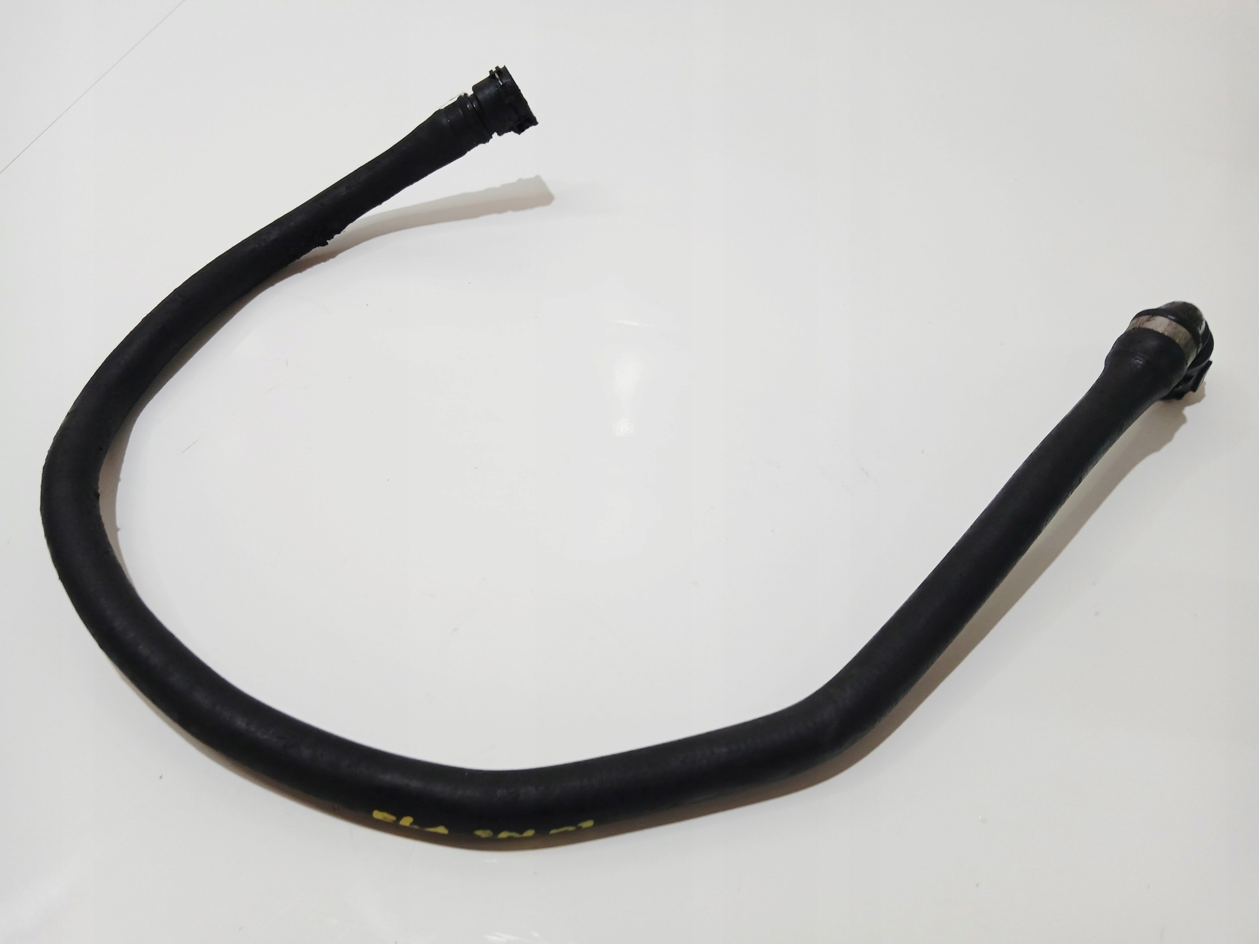 prijenos crijevo hladnjaka vode BMW E60 E61 306D3 OE 7796273 (4824907)