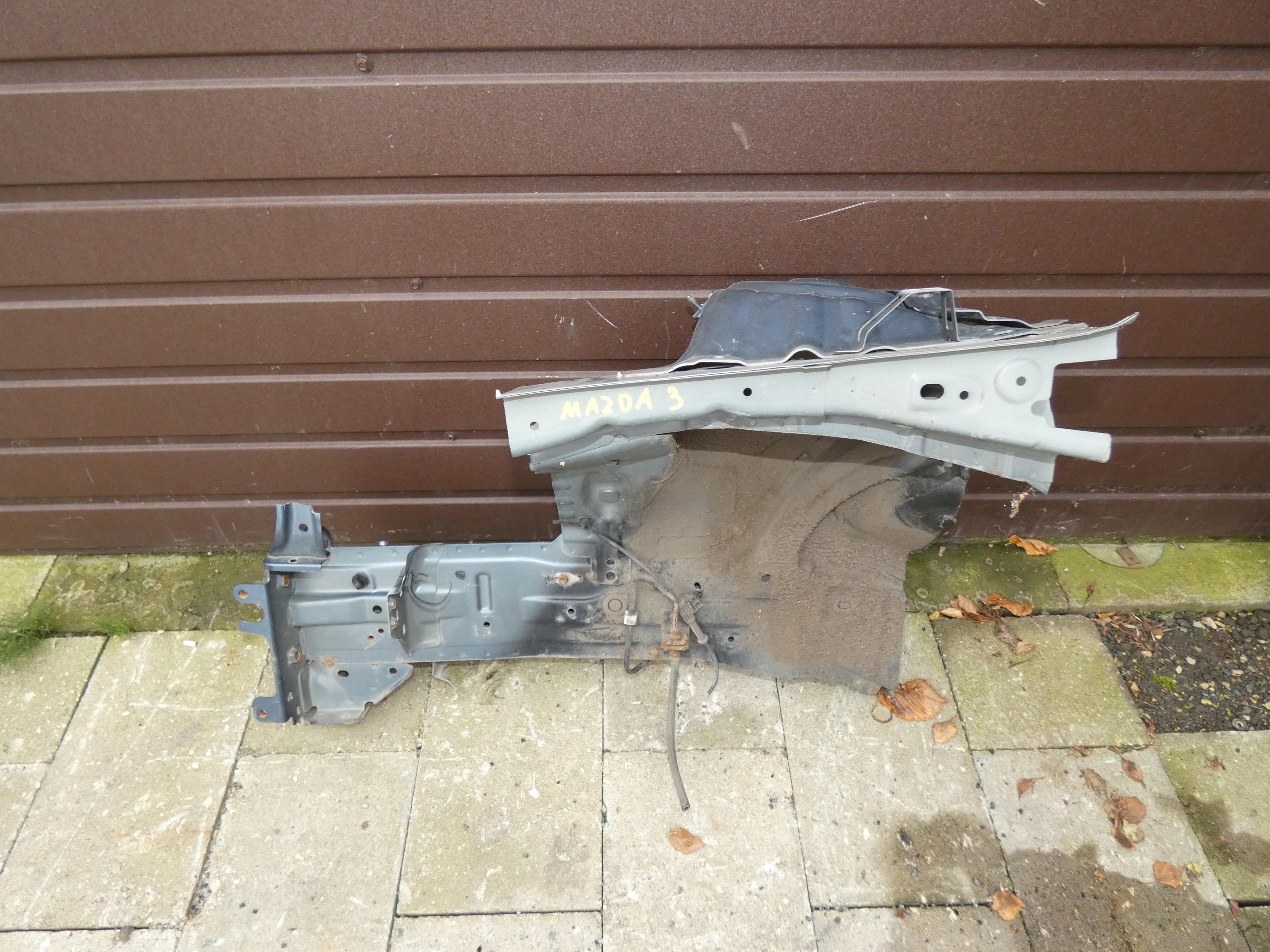 MAZDA 3 III BM längsträger STREFA links vorne