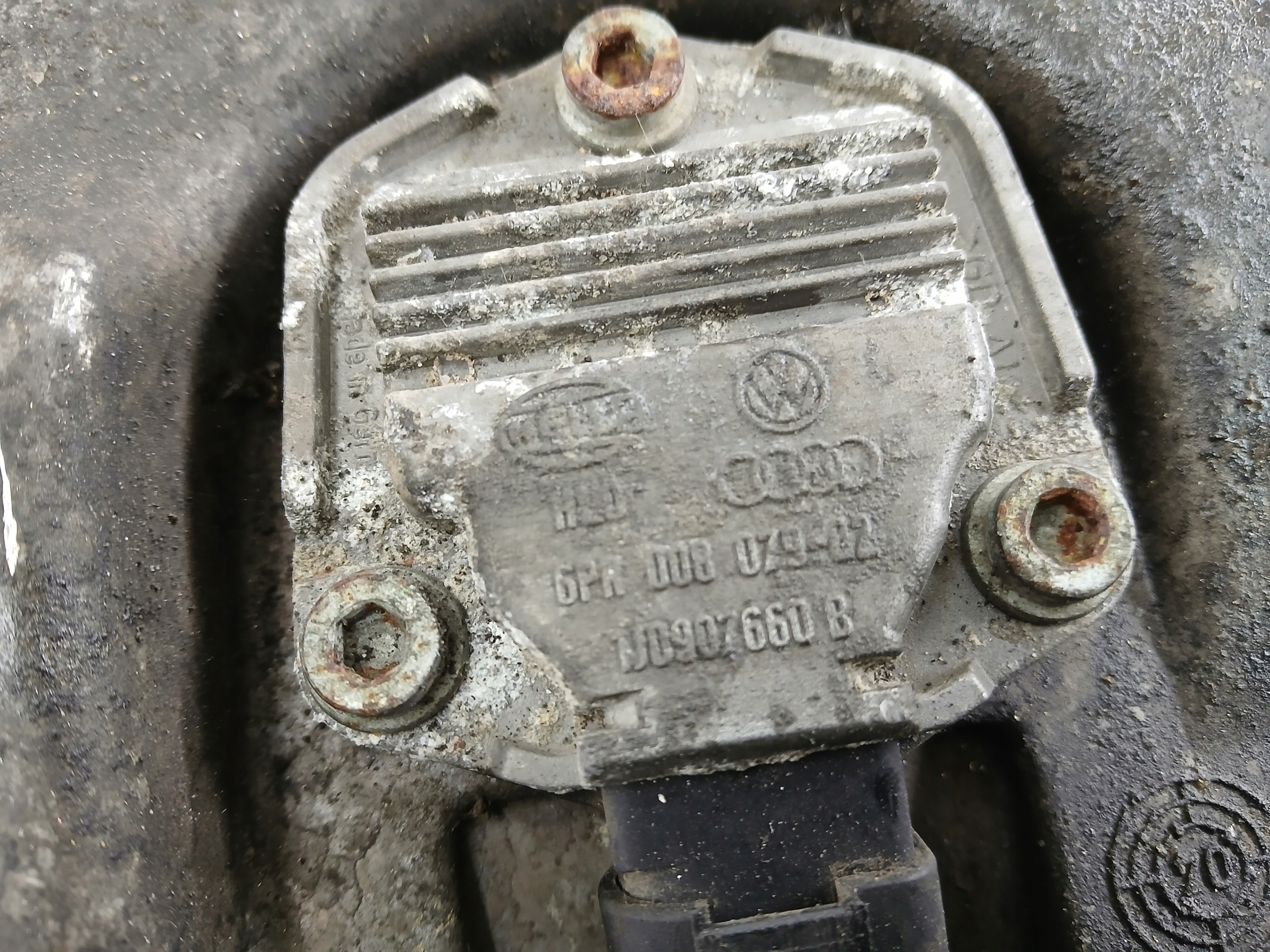 VW PASSAT B6 2.0 TDI ölwanne + sensor 03G103603H 1J0907660B