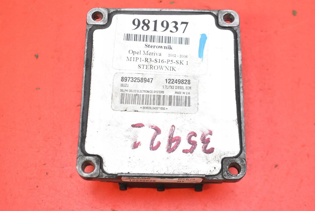 control unit computer of the engine 8973258947 12249828 OPEL MERIVA A 1.7 DTI 75 KM