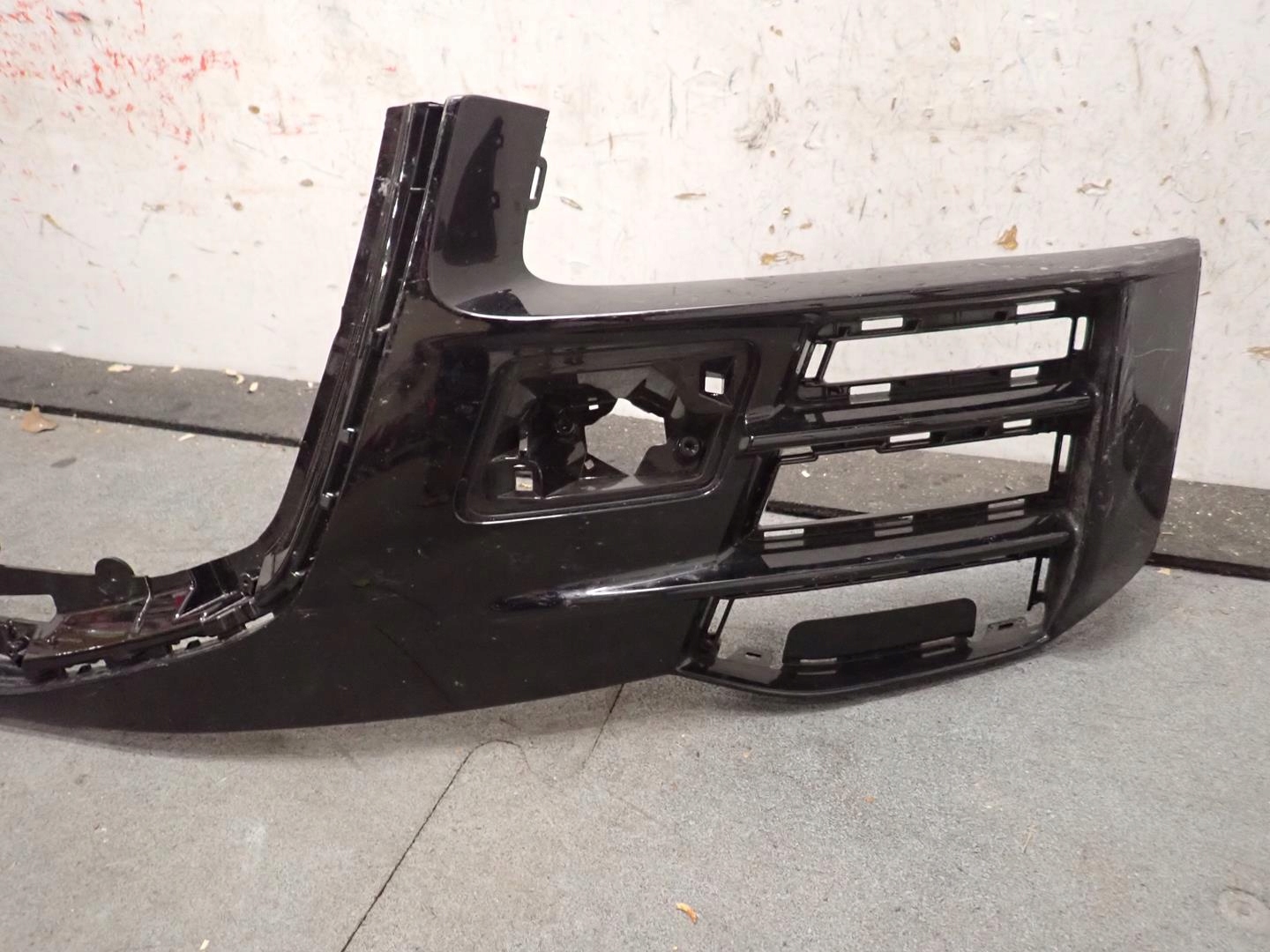bumper front front AUDI Q6 E-TRON 2024- 85H807725A