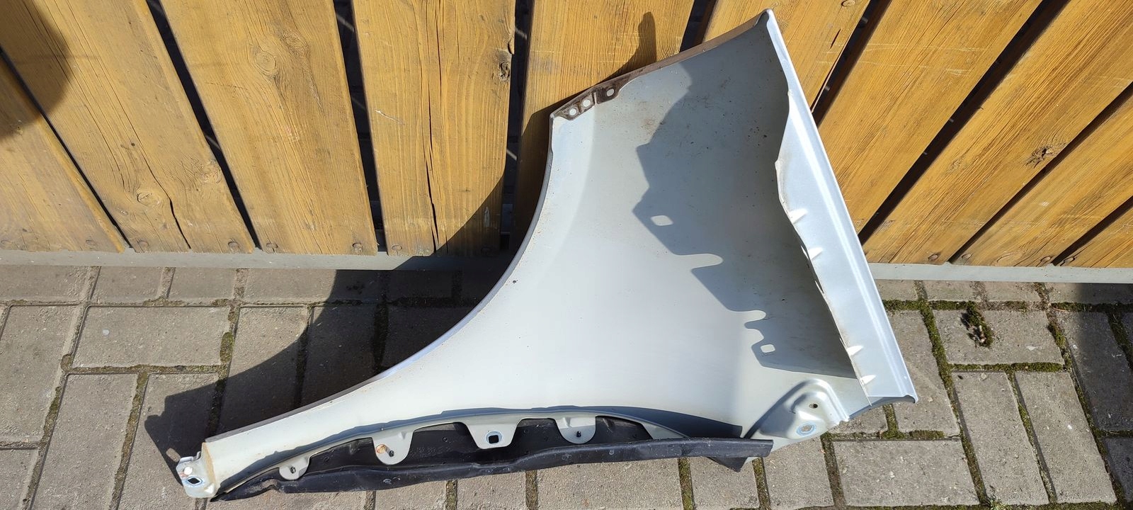 fender right front front Mercedes W169 761