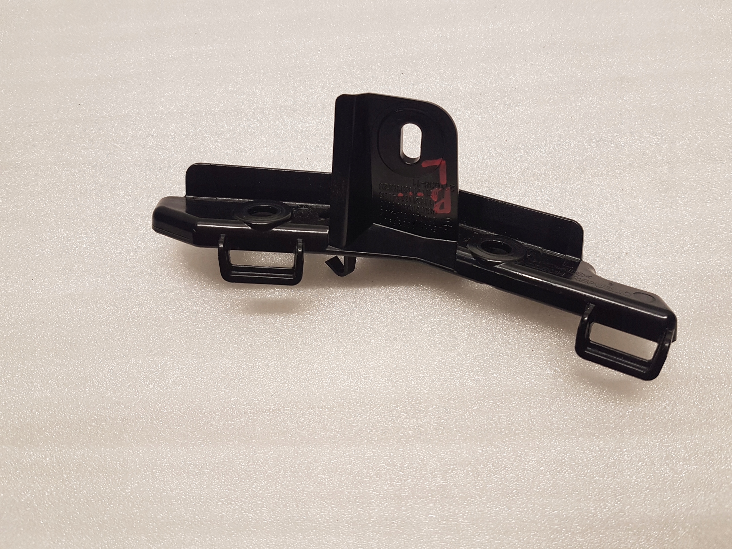 support holder of a bumper left front BMW X1 U11 9883591