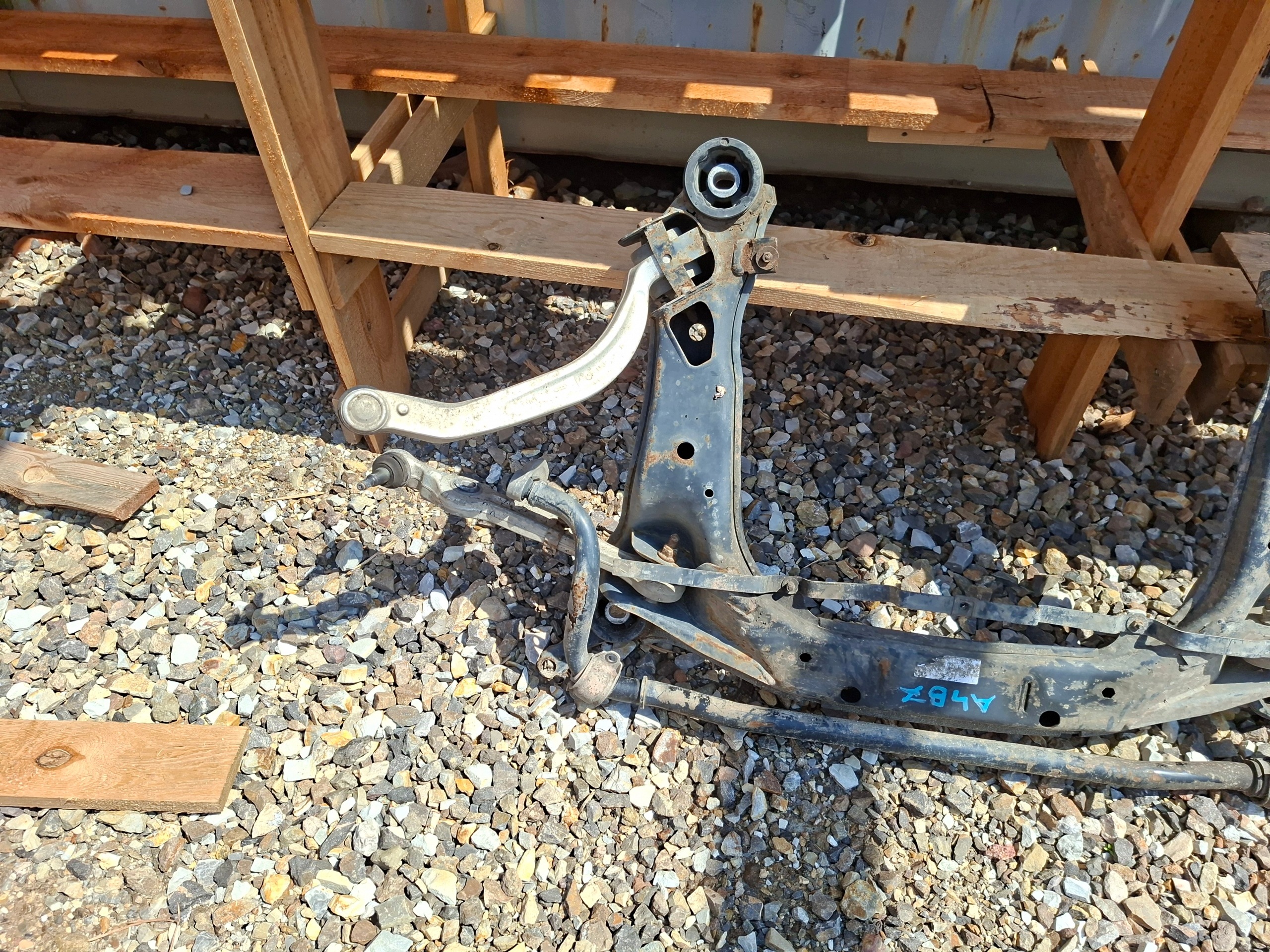 suspension beam axle beam front audi a4 b7