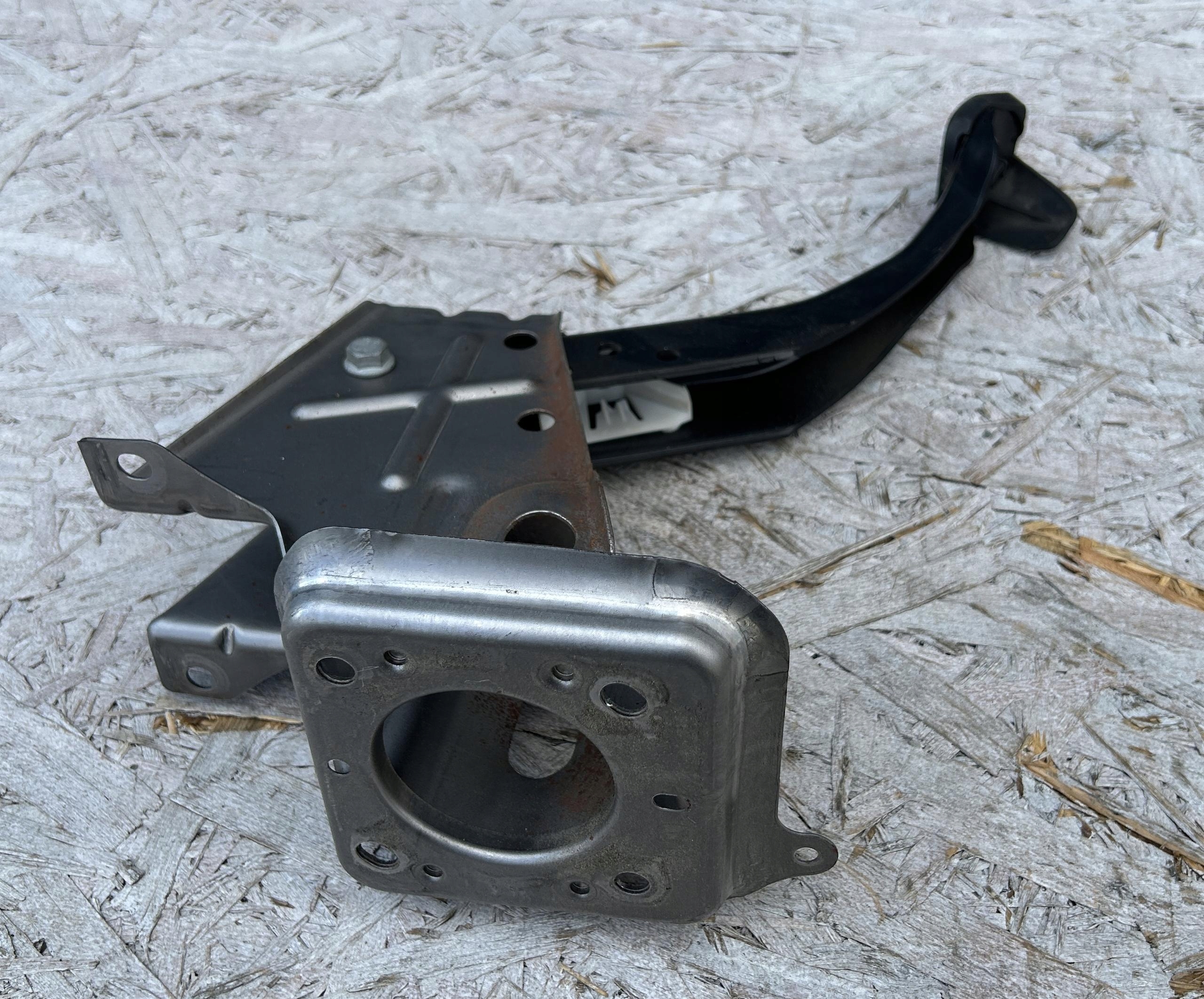 PEDAL Bremse MANUAL VW PASSAT B7 10-14 1K1721117H