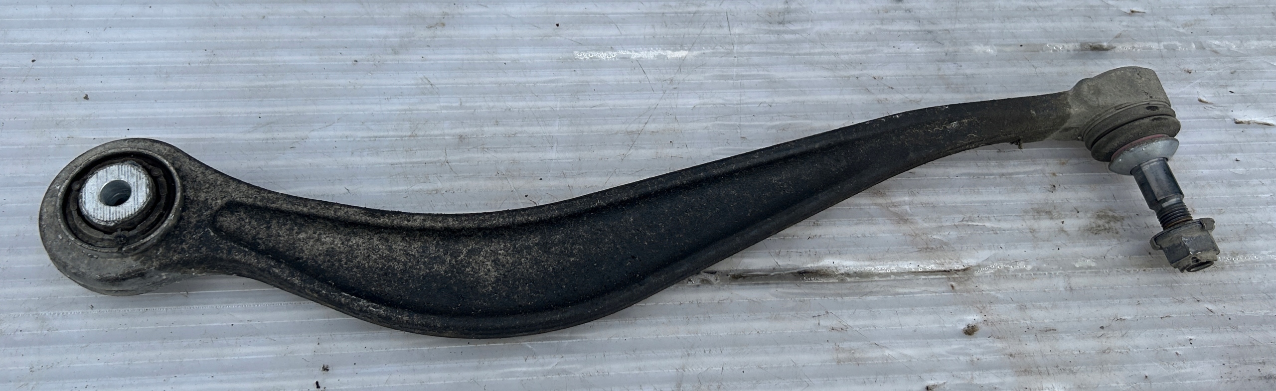 arm right left rear part long BMW 7 750i 4.4 F01