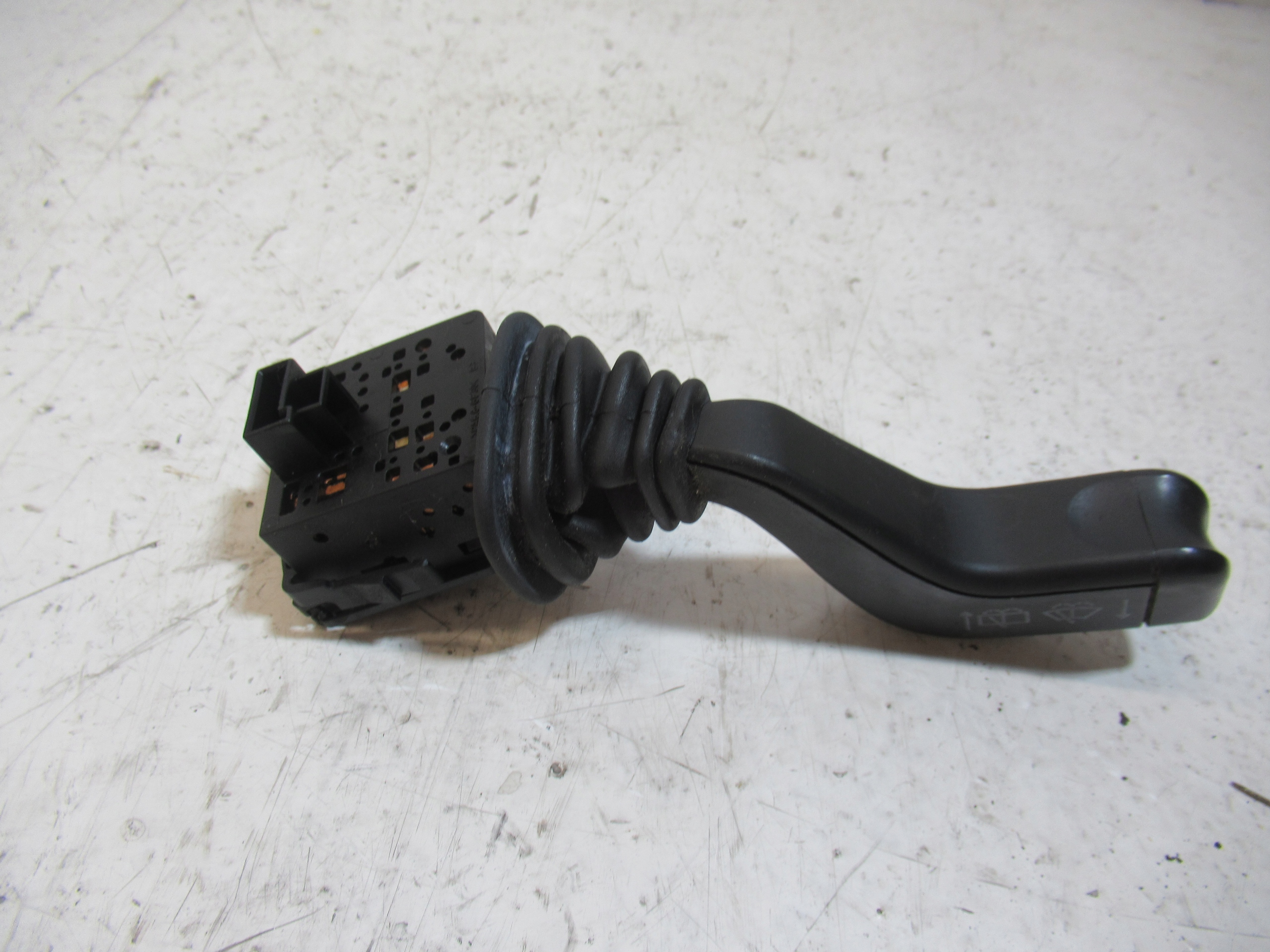 DEVIO TERGICRISTALLO TERGI OPEL MERIVA A 09185413 09185414