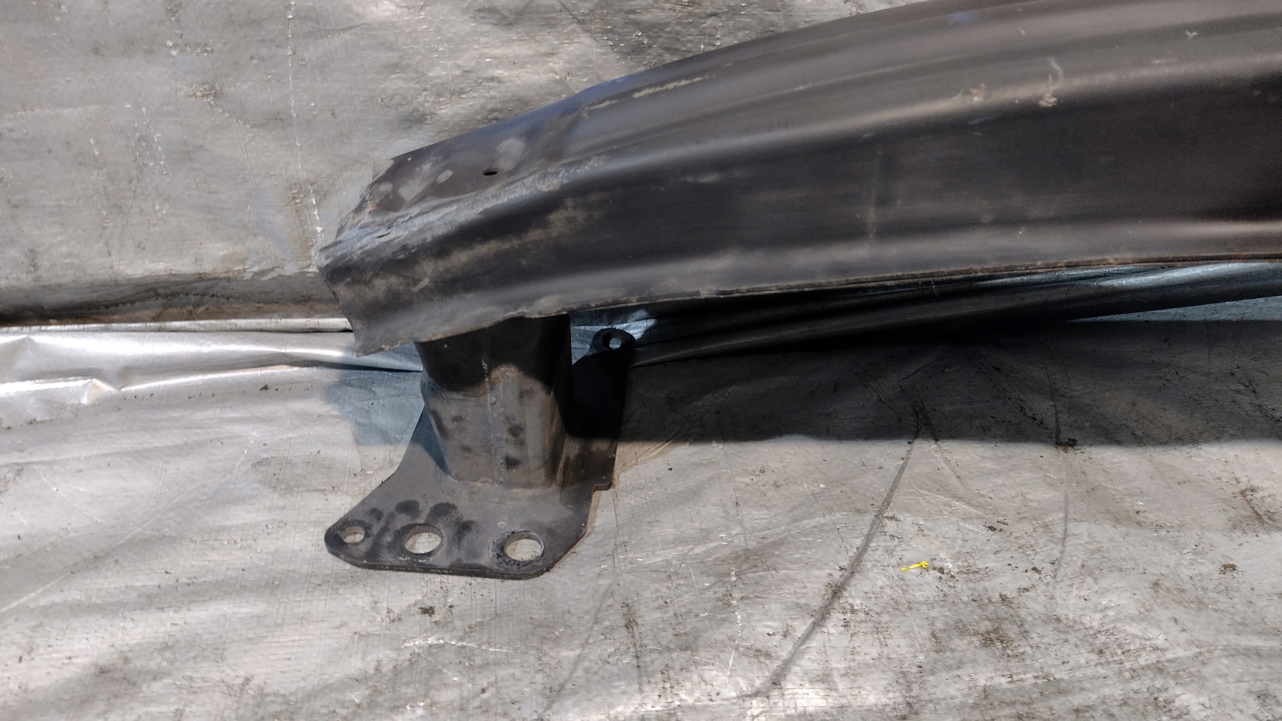 sider bumper front Skoda Fabia and 6Y0807109A