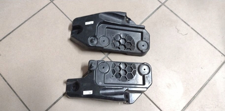 J8A2-14D453-BD J8A2-14D453-AE - Кріплення радара VELAR L560