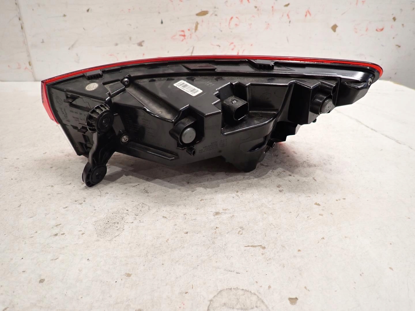 light rear part rear left SKODA OCTAVIA IV 2020- 5E3945207A