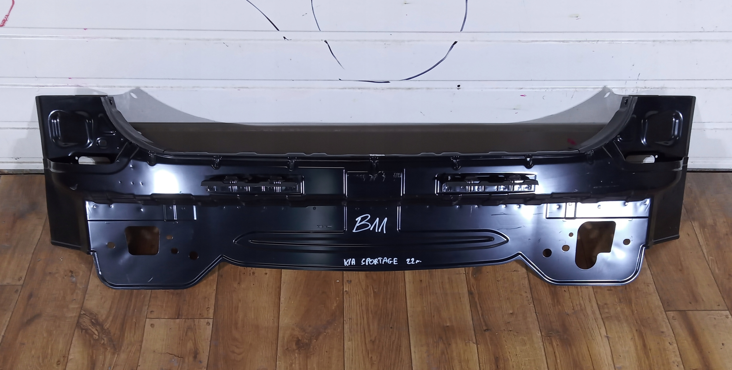 69100-R2000 - SPORTAGE 5 V 2022-СТІНА ЗАДНІЙ ЗАДНІЙ РЕМІНЬ