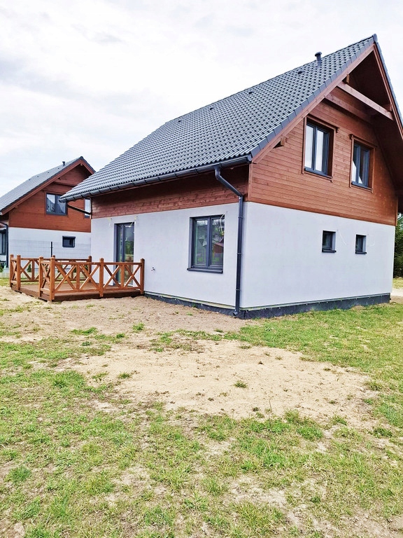 Dom, Wysoka, Wysoka, Pilski, 105 m²
