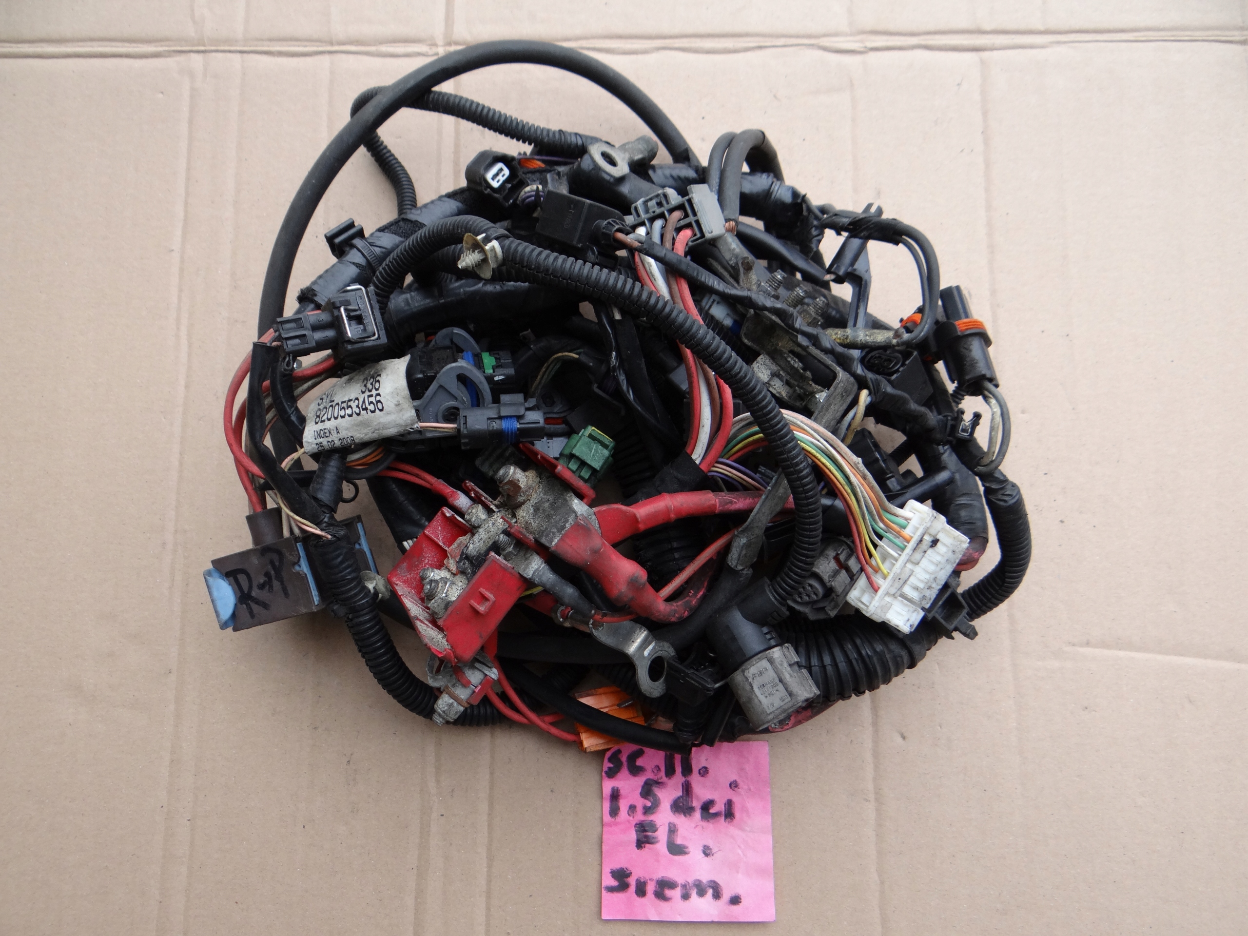 WIĄZKA SILNIKA RENAULT SCENIC II FL 1,5 DCI SIMENS