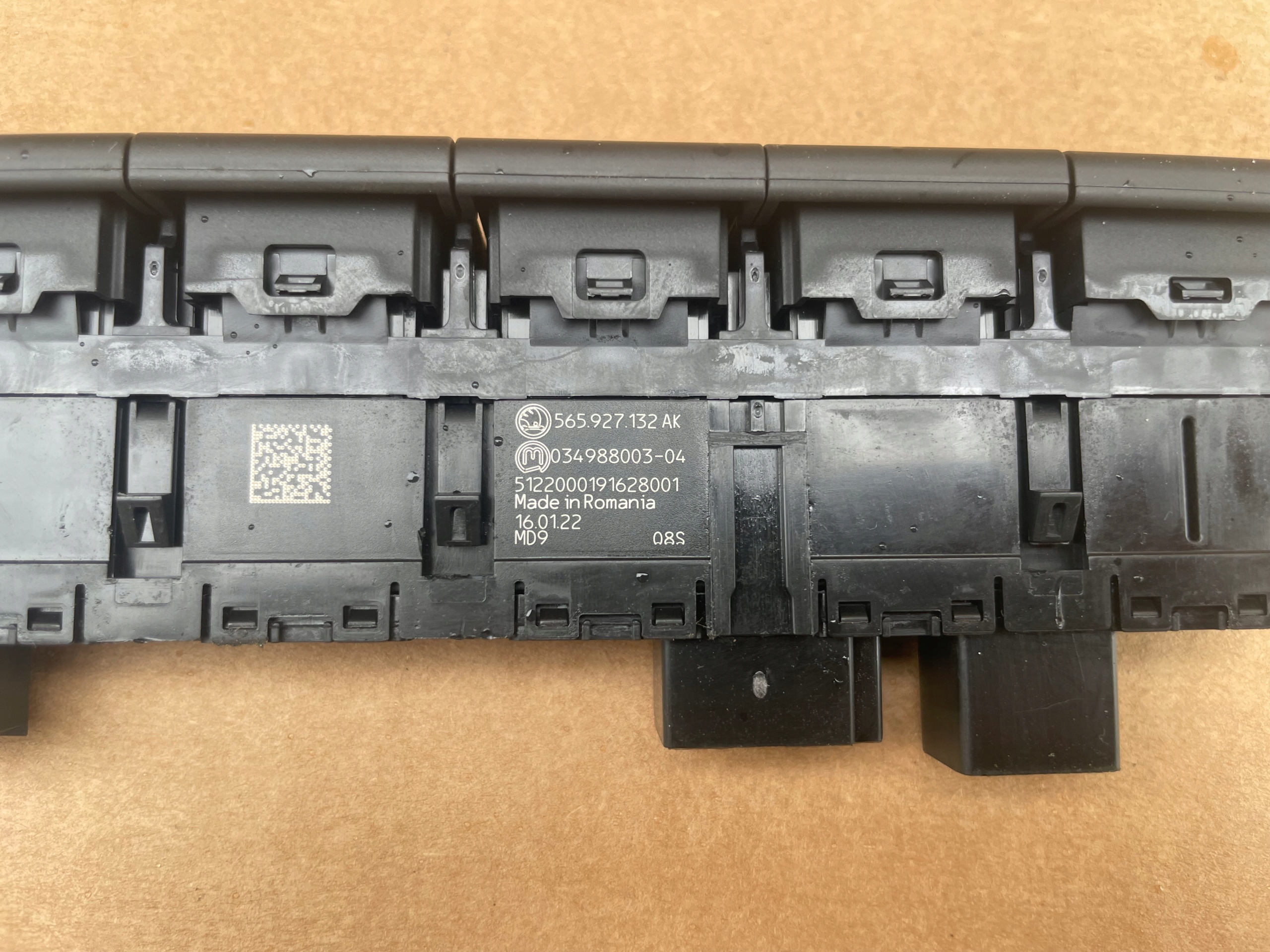 PANEL levers 565927132AK KODIAQ KAROQ original