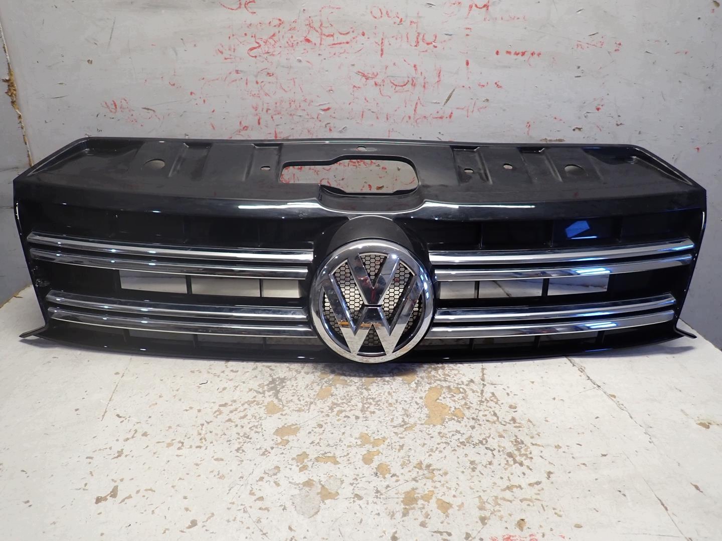 grill VW AMAROK LIFT 2016- 2H7853653