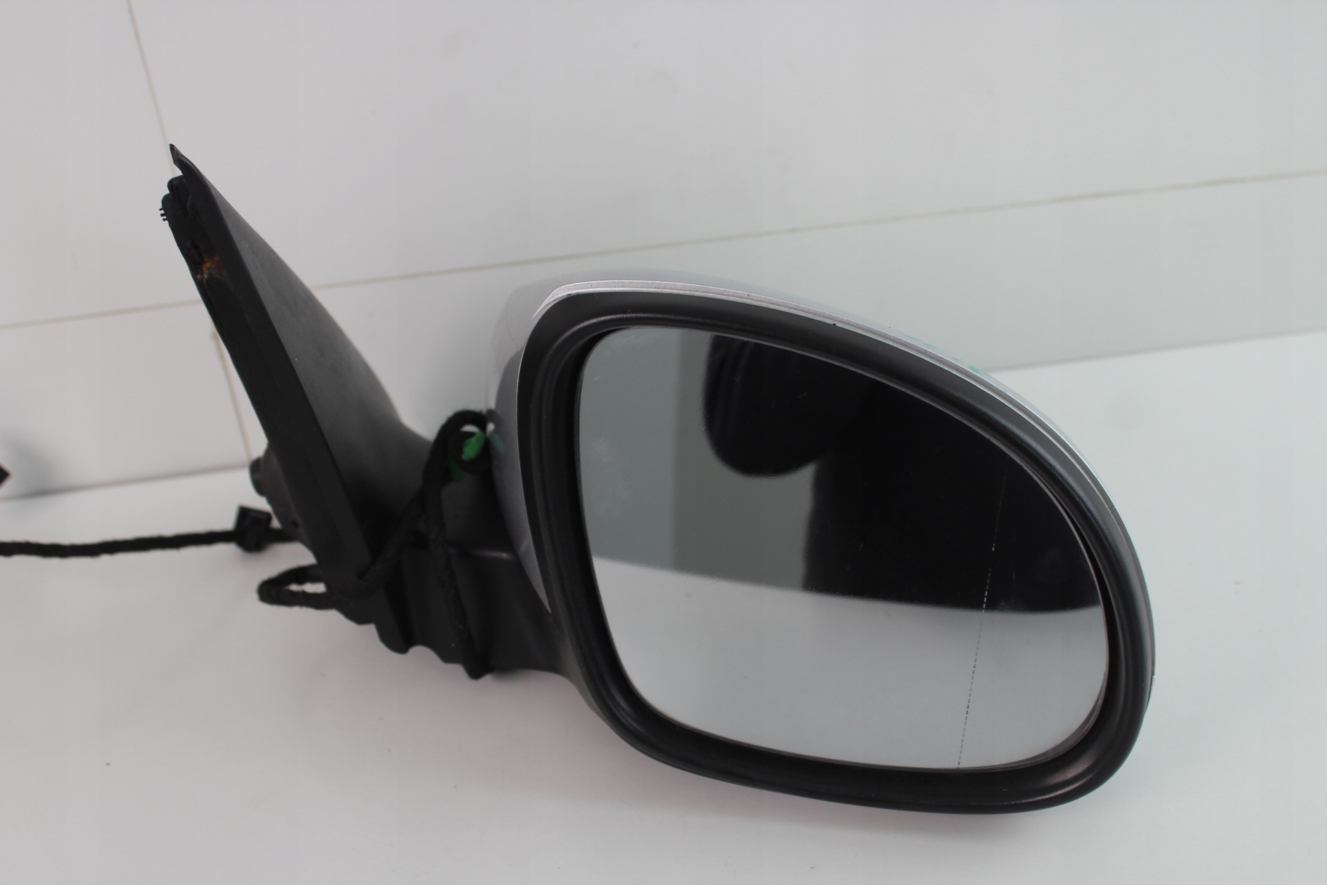 ДЗЕРКАЛО ПРАВЕ VW TIGUAN I 07-11Rpin La7w