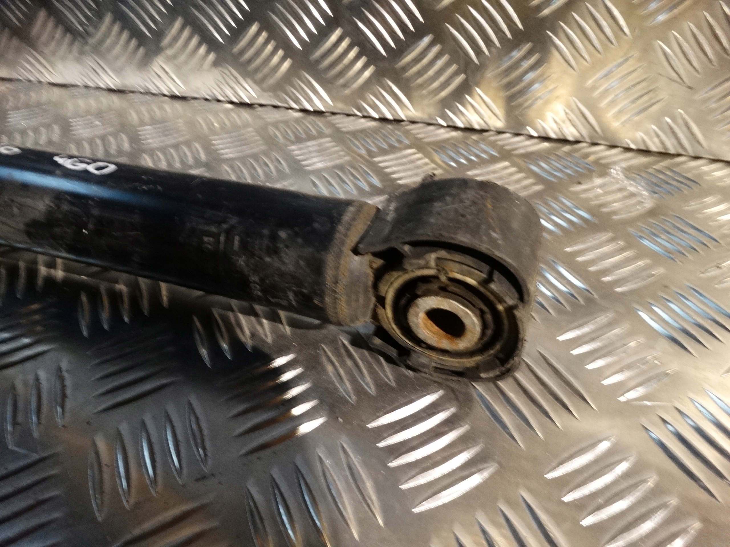 IDEALNY Stoßdämpfer hinten AUDI A6 C7 A7 1