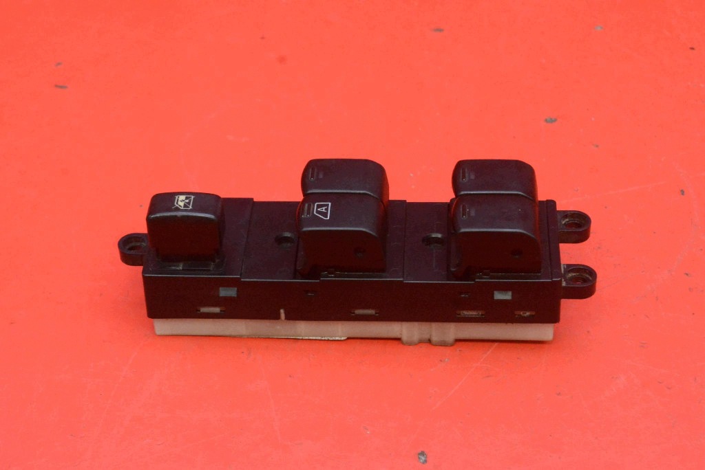 control panel of the window EU NISSAN NAVARA 3 III D40 PICKUP 05-10