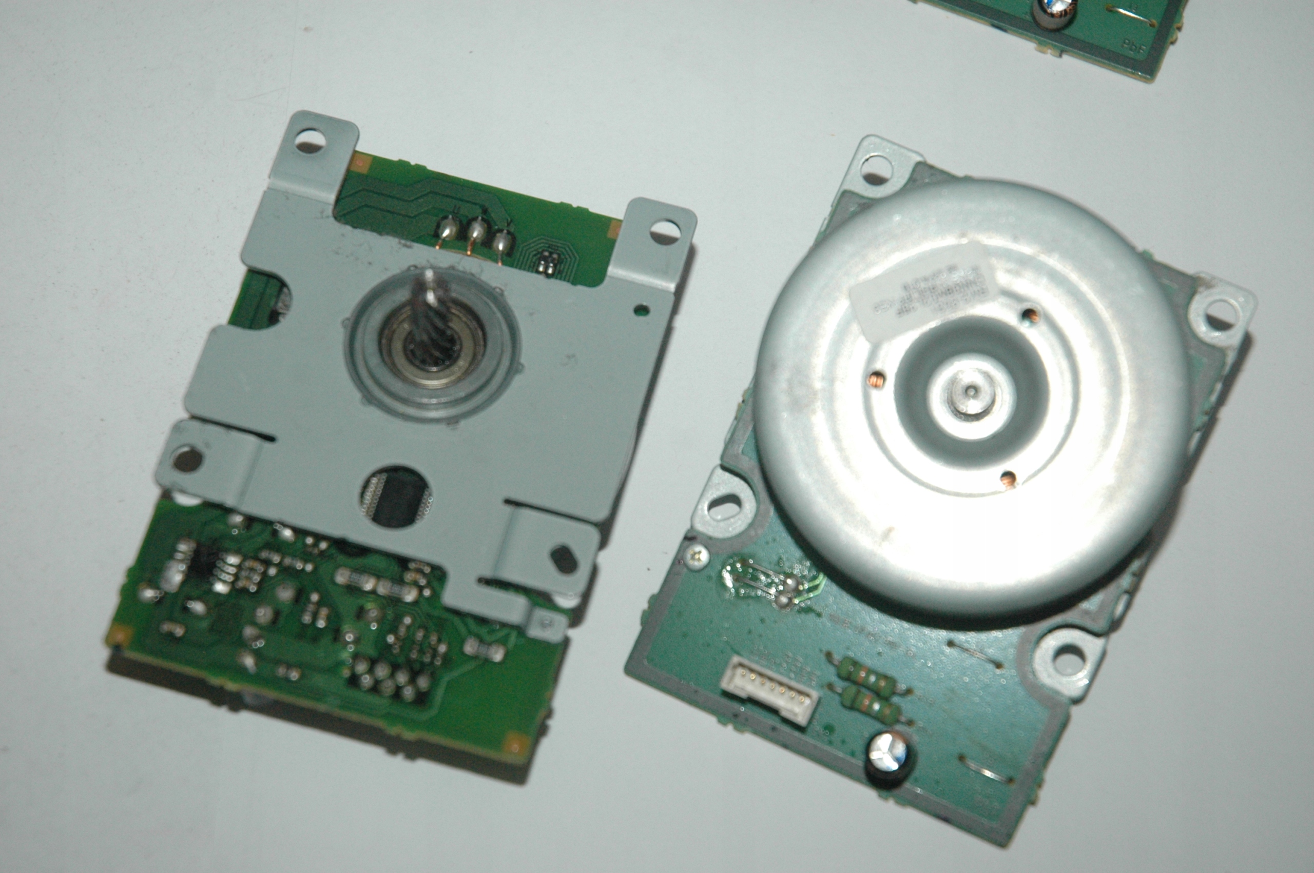 RM2-9531 silnik główny HP LaserJet M501 M305 M329 M40 M428 M429 M304 M404 Kod producenta RM2-8684