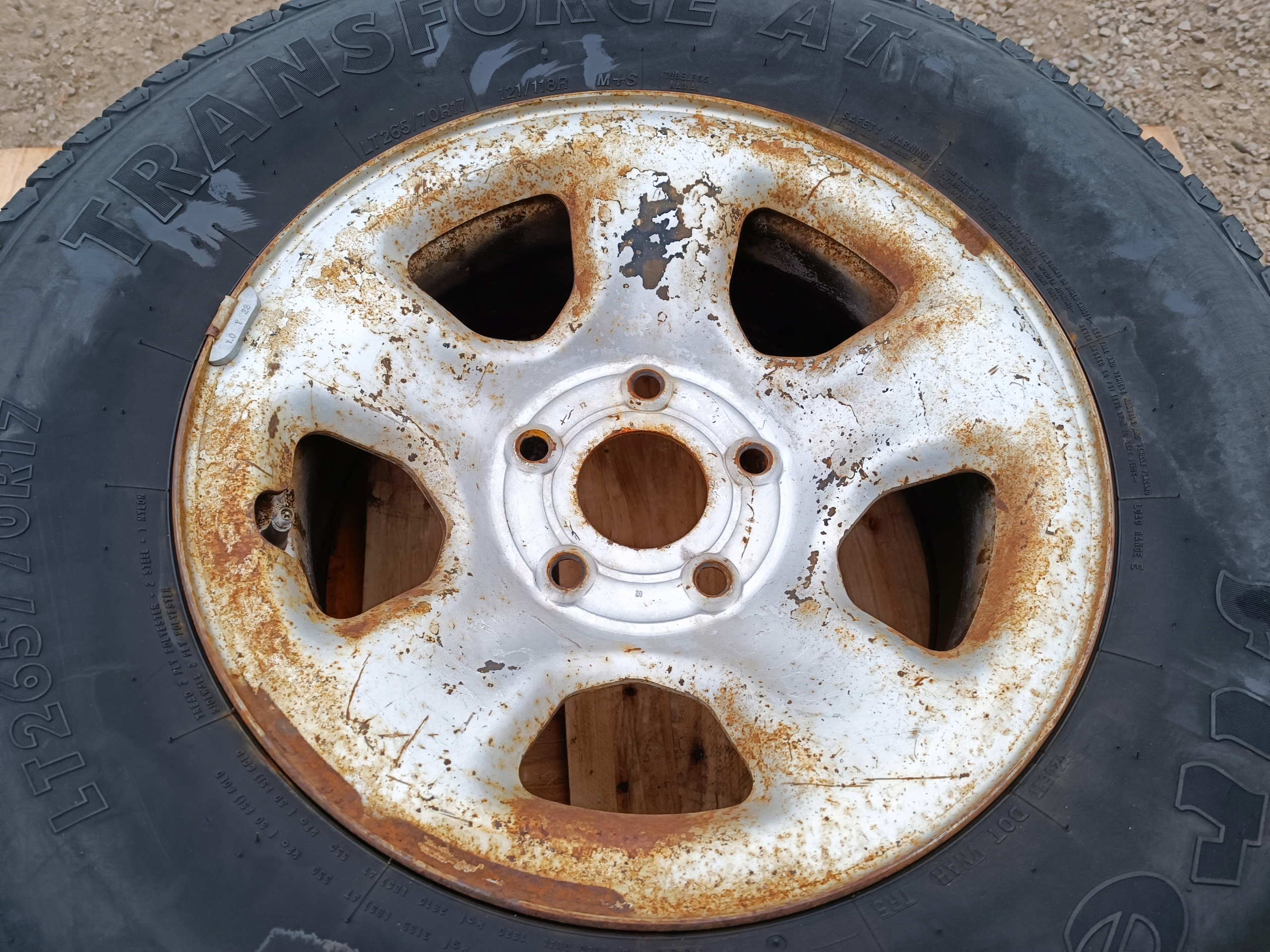 kolo disk stalowa 17 Dodge RAM 2009