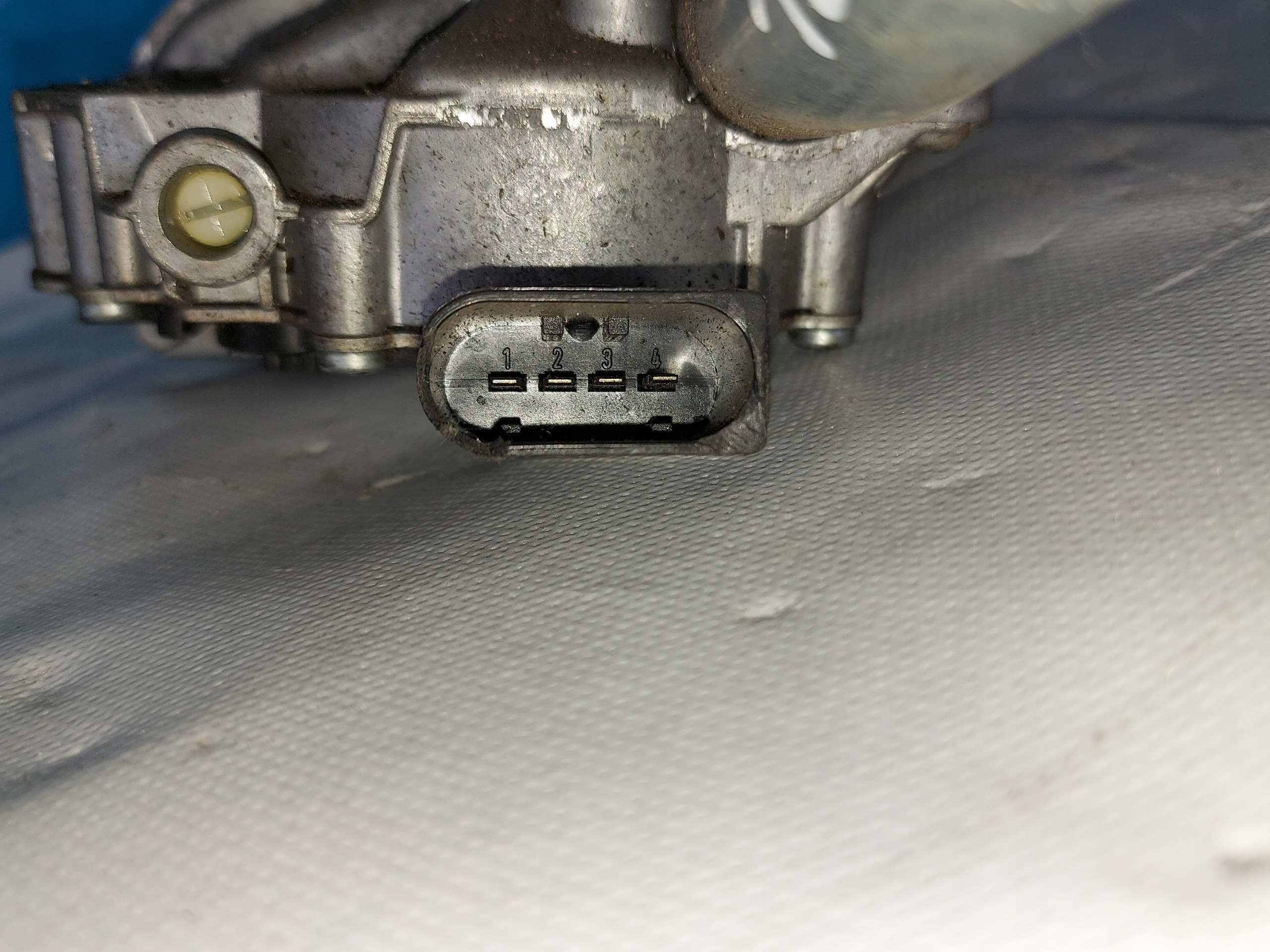 wiper mechanism BMW E92 7161711 front