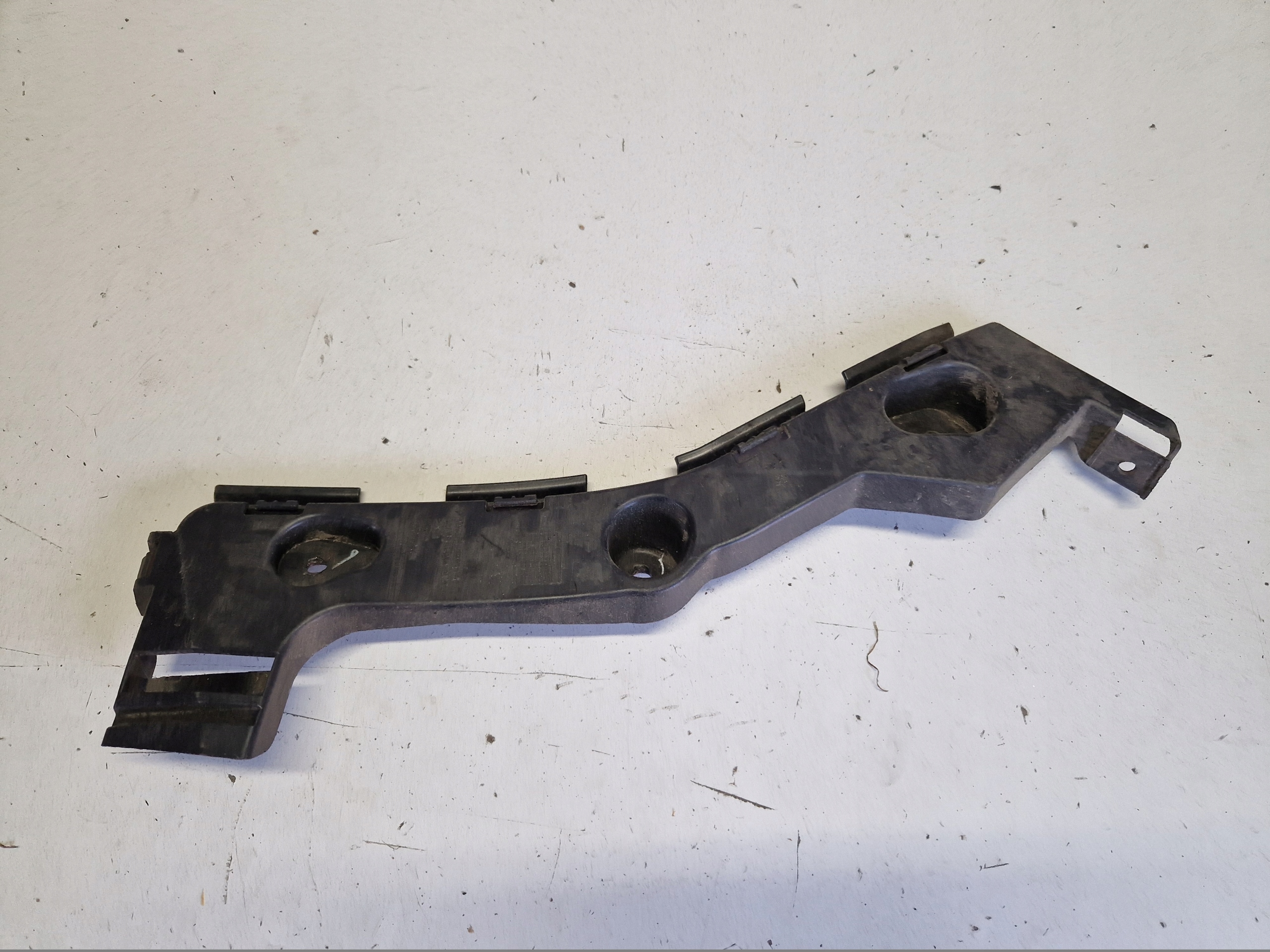bumper bracket right rear part FORD C-MAX MK2 AM51-R17E850-A