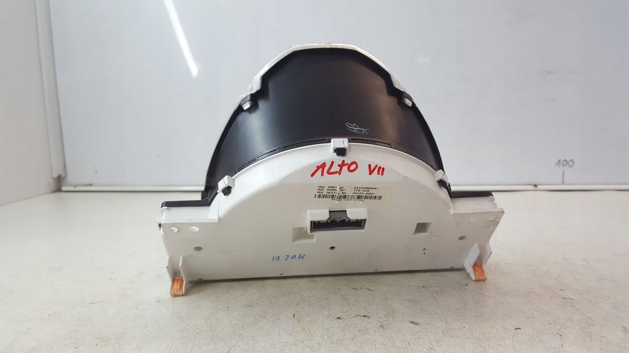 dials Suzuki Alto VII 1,0