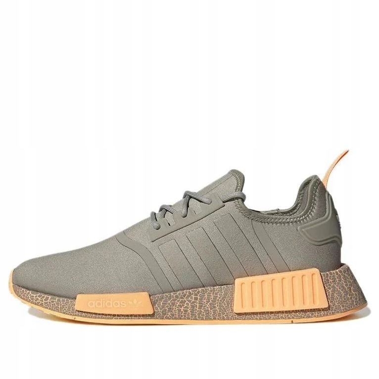 Pánské sportovní běžecké boty pohodlné Adidas NMD_R1 Gw5632 vel. 46 2/3