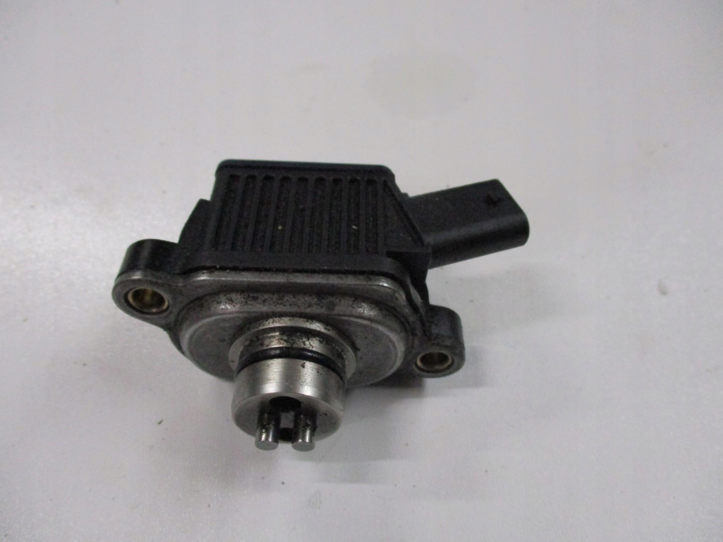 VALVOLA PRESSIONE AUDI Q5 80A 059906048E