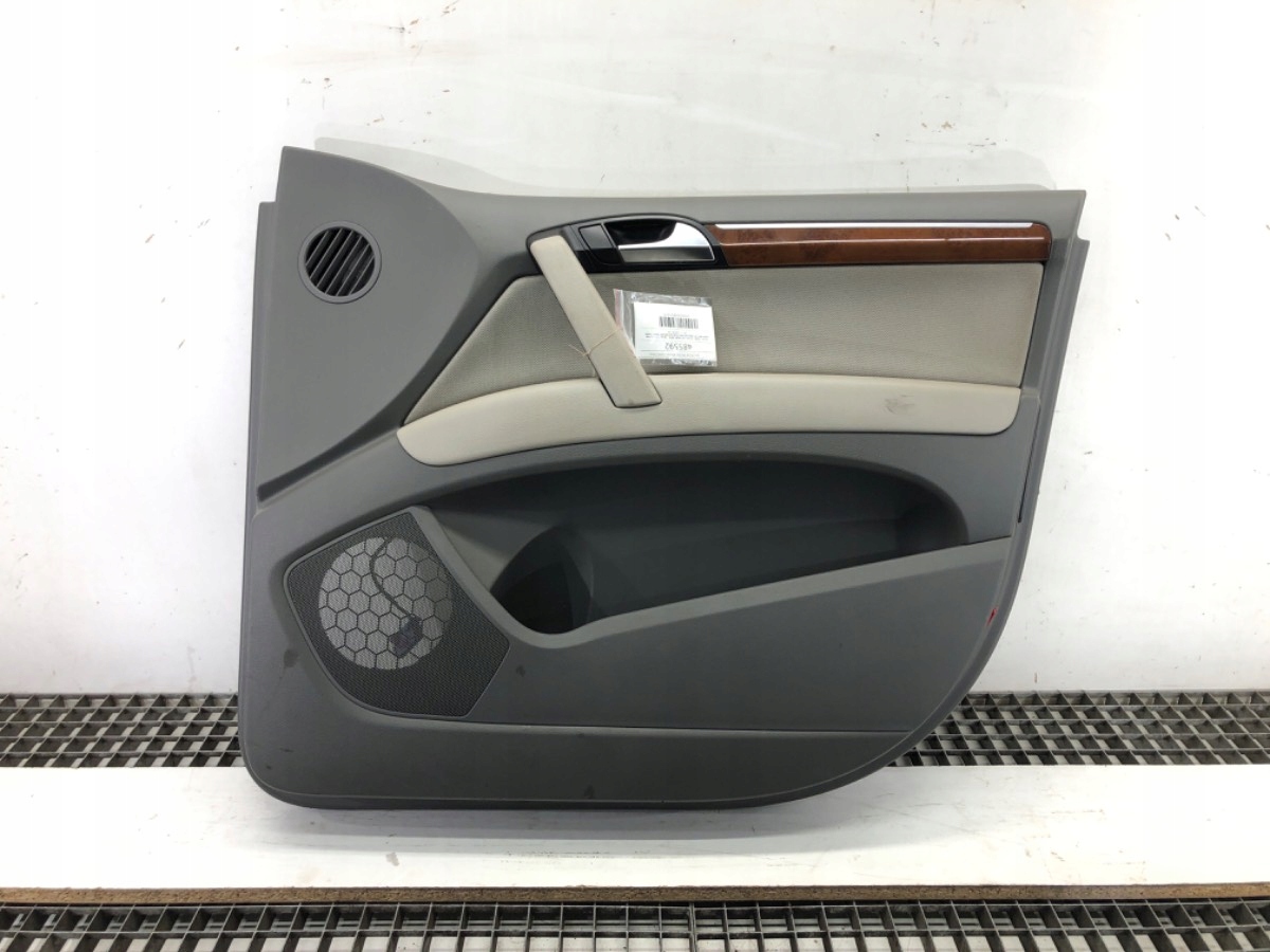 BOCZEK DRZWI PRAWY PRZÓD AUDI Q7 4L Hatchback