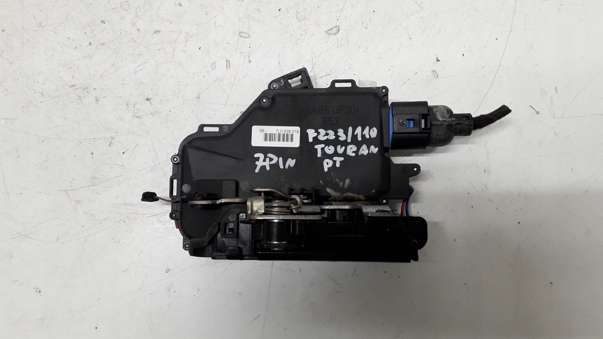 VW AUDI SKODA ZAMEK PRAWY TYŁ 7 PIN 7L0839016