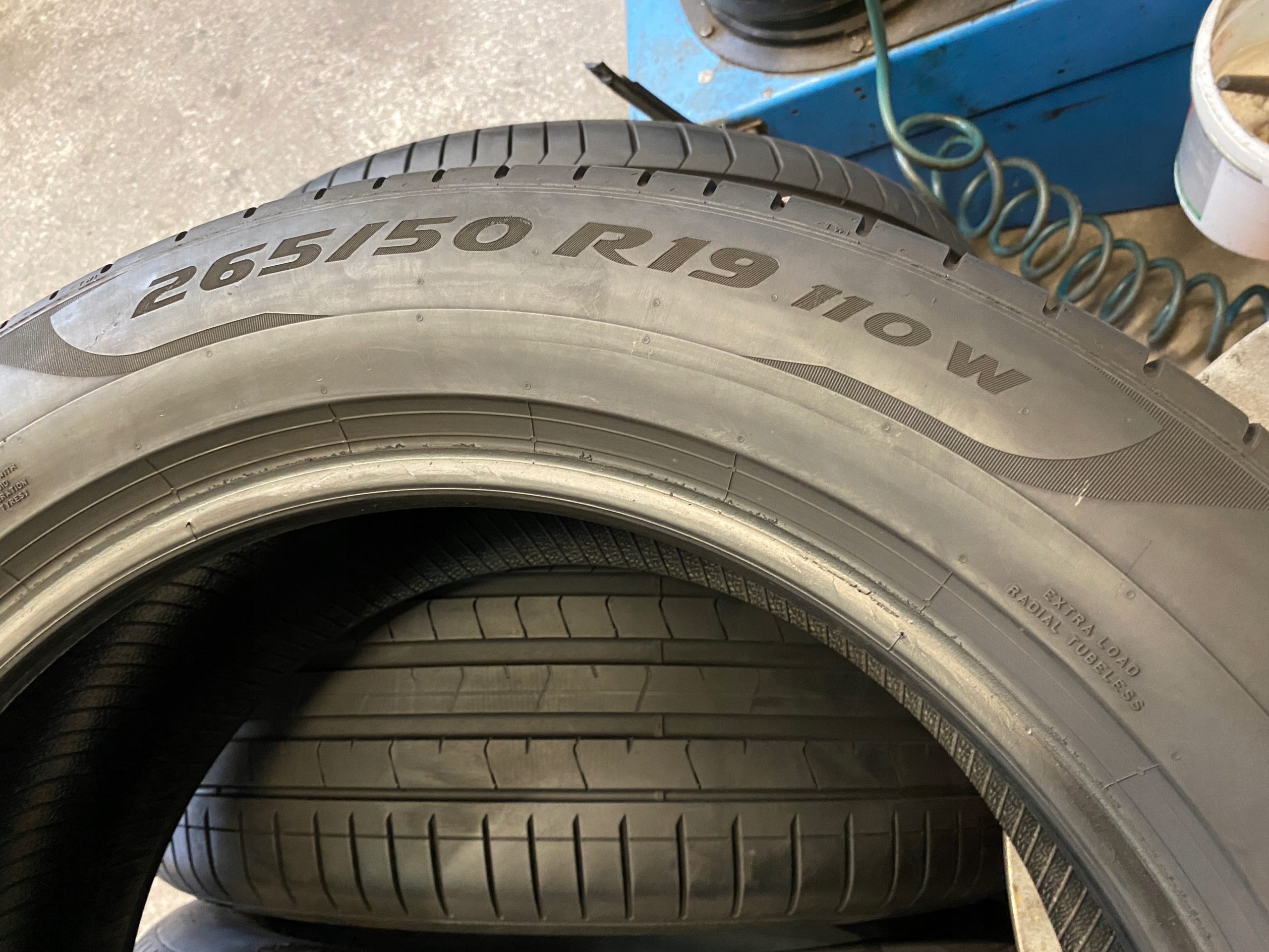 4 tyres summer 265/50R19 Pirelli P Zero PZ4 run flat 6mm