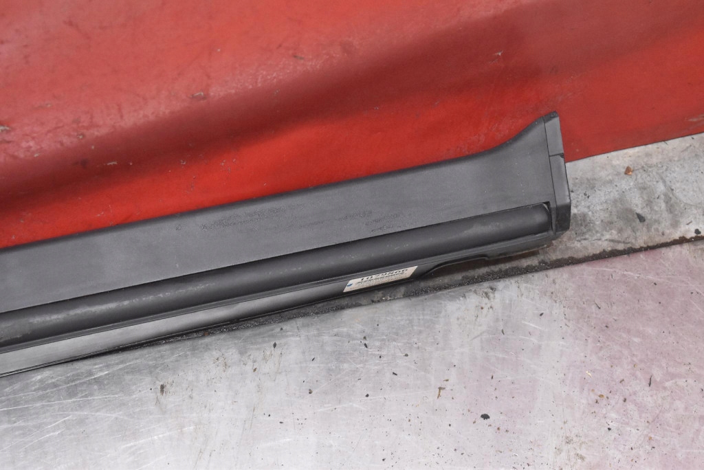 cap threshold right black 87754-R2000 KIA SPORTAGE 5 V 21-25