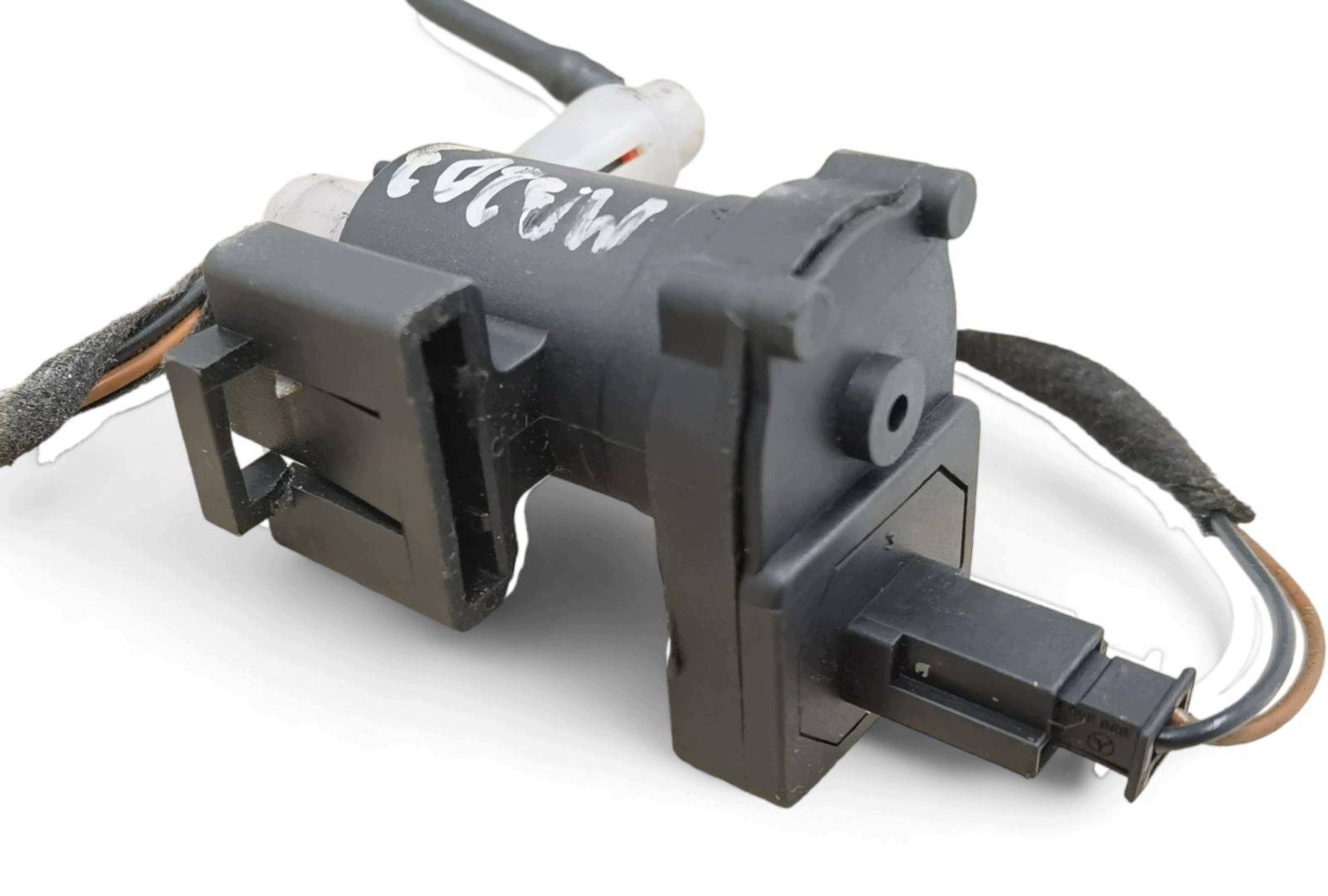 Sensor Druck Mercedes-Benz C W203 2002 A2038000178