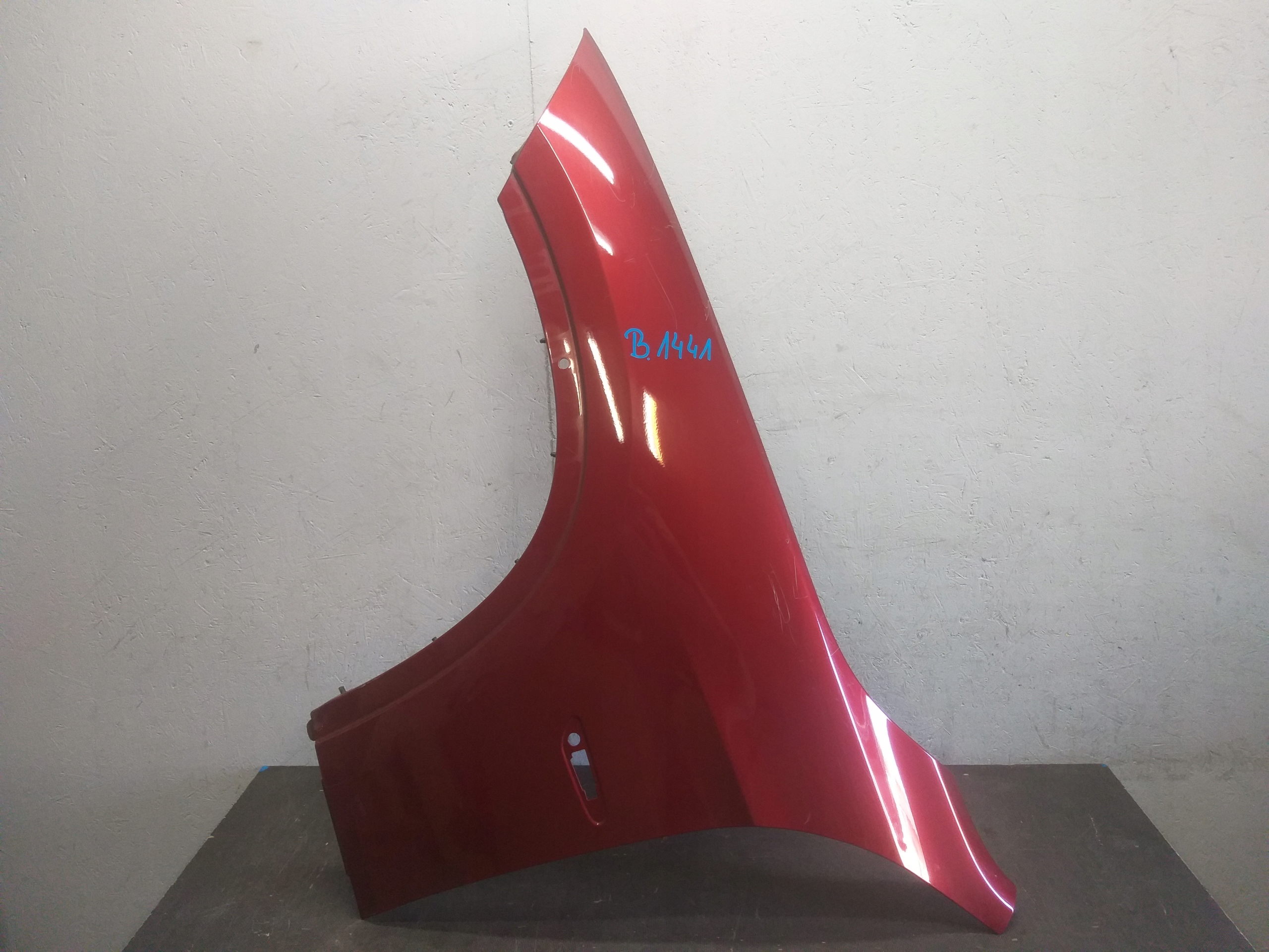 FENDER FRONT LEFT BMW X1 E84