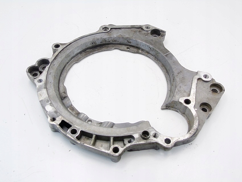 OBUDOWA SPRZĘGŁA DYSTANS 2.3 VR5 V5 PASSAT B5 AUDI A4 071103551A Typ samochodu 4x4/SUV Samochody osobowe