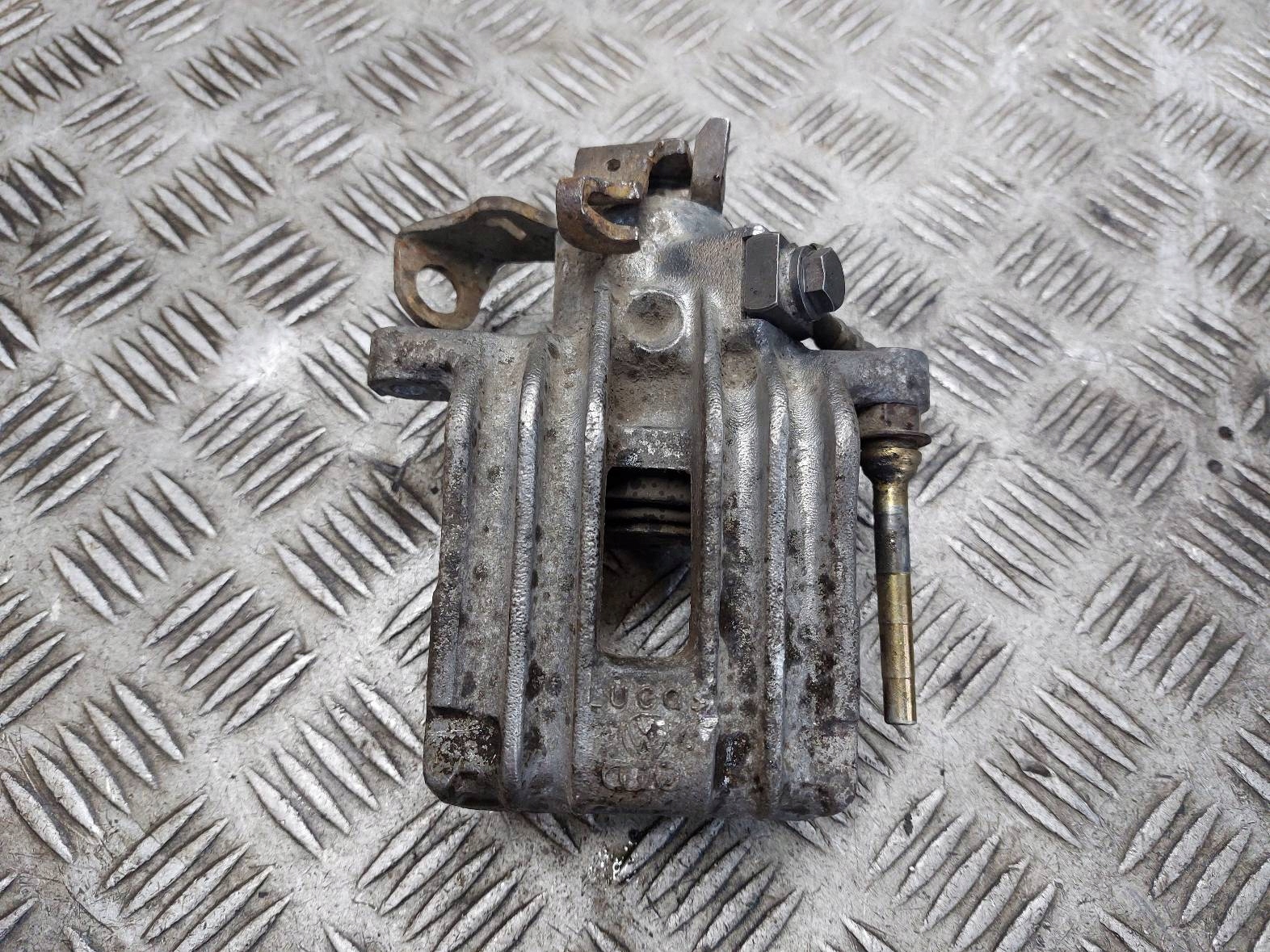 caliper brake right rear part SKODA OCTAVIA and