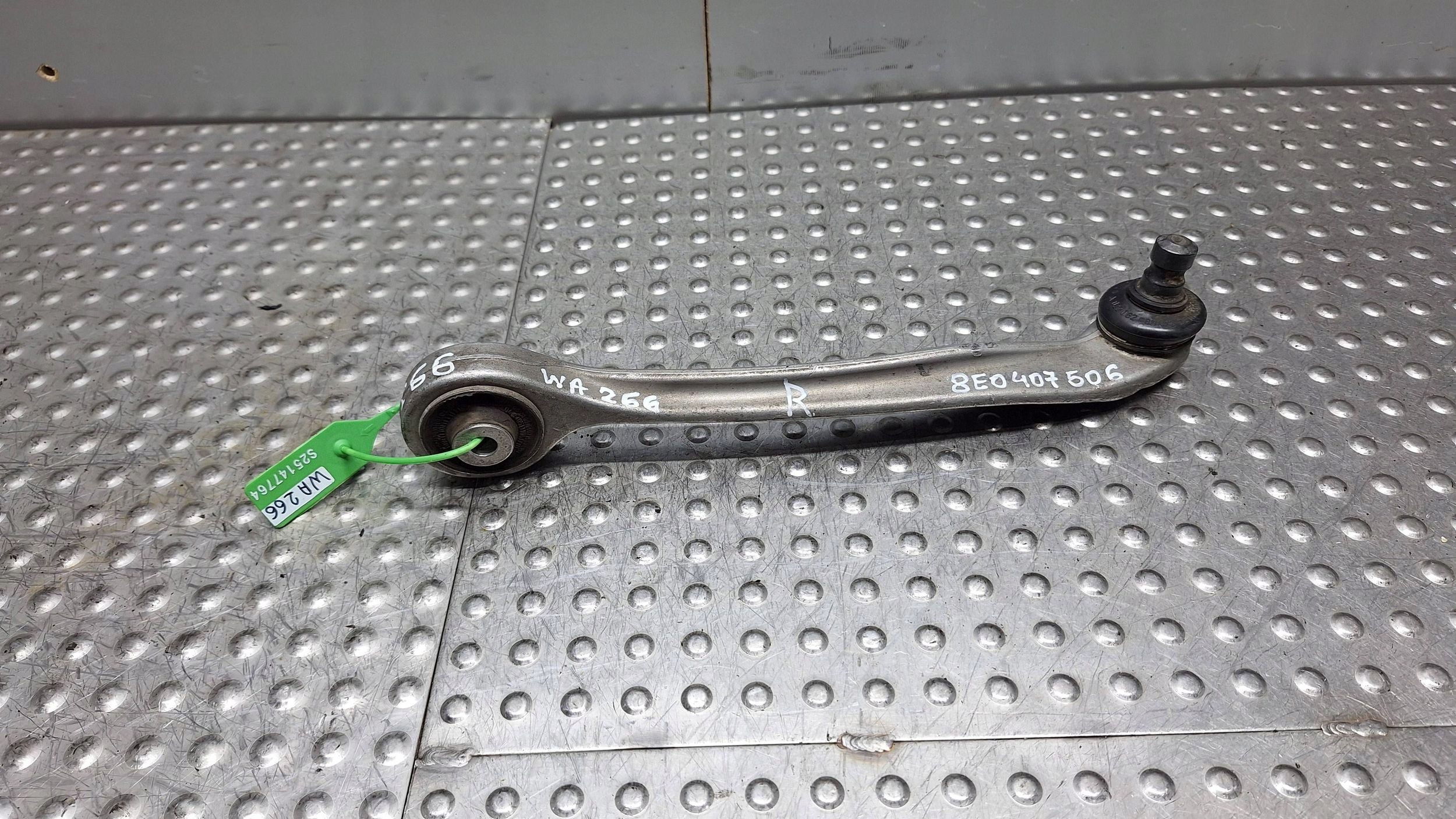 arm right front upper original 8E0407506A AUDI A4 B6 B7 A6 C5 SEAT EXEO